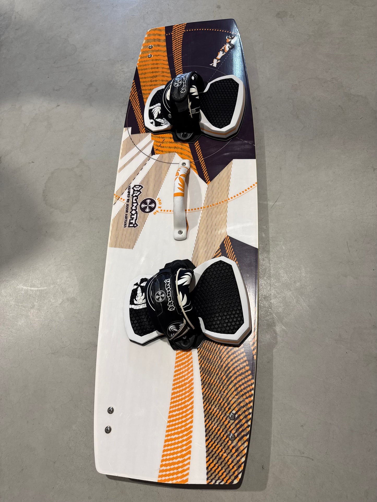 Cabrinha Moto 7m + Brunotti Onyx 130x40 + Blade Bar