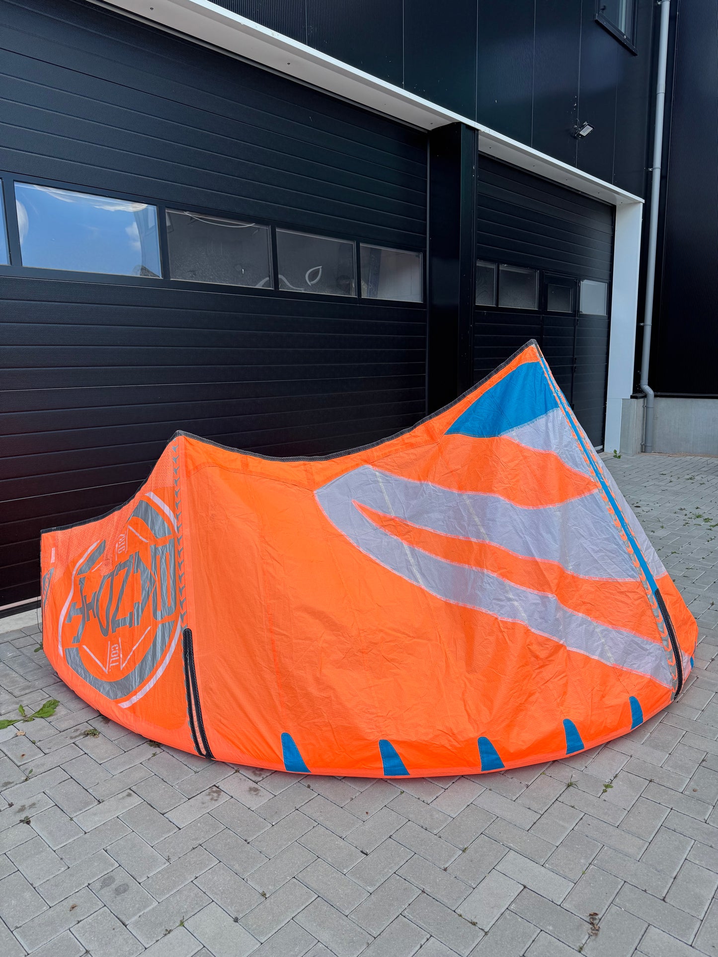 F-One Bandit 9m + Brunotti Onyx 136x40 + F-One Bar