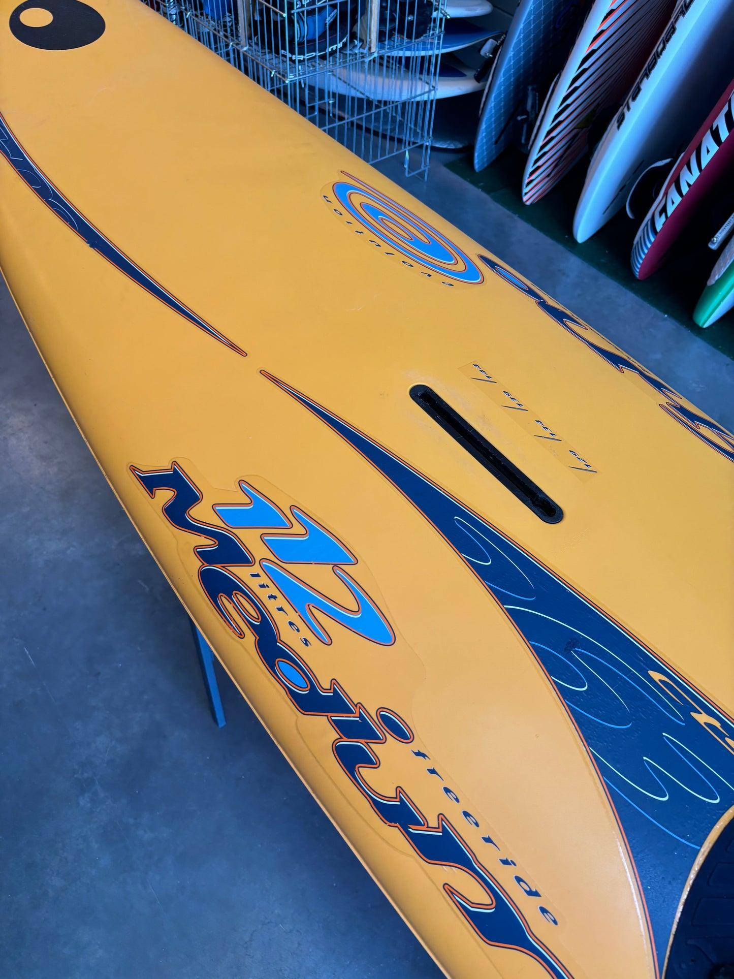 BIC Techno Medium - 112L