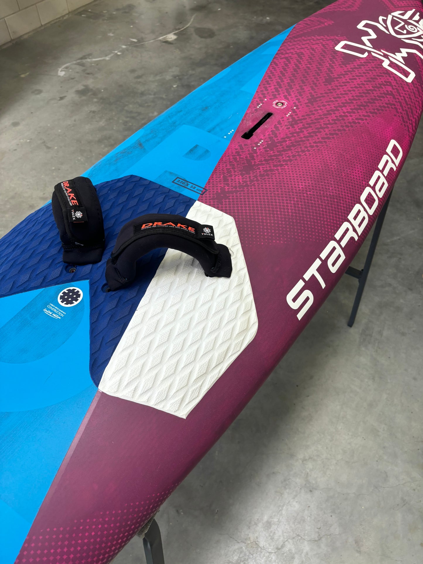 Starboard Hyper Carbon Reflex ’23 - 88L