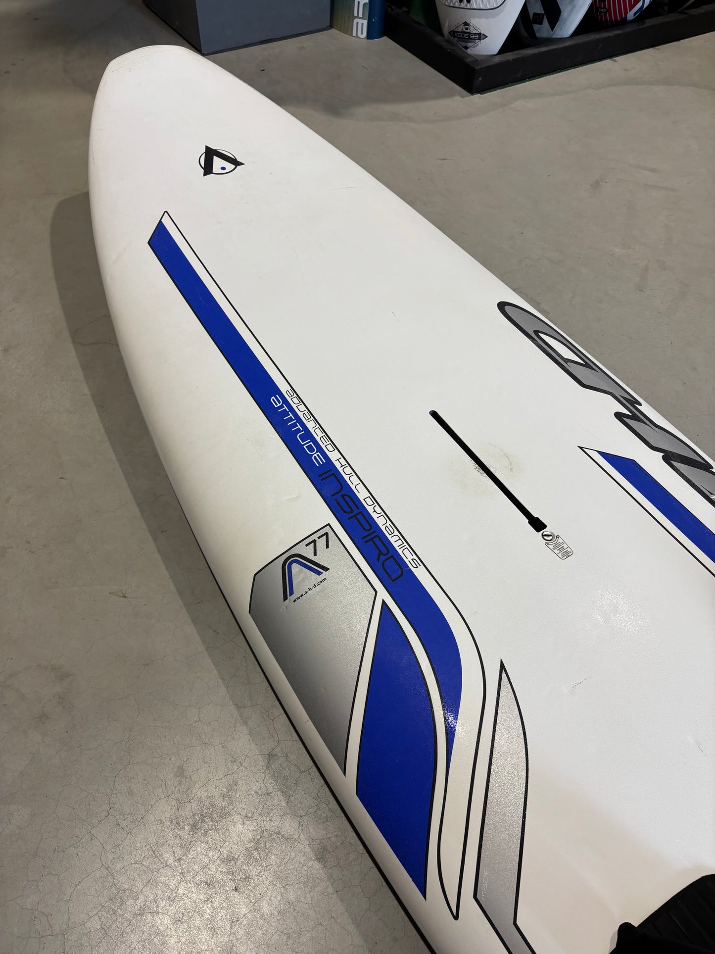 AHD Inspiro - 136L