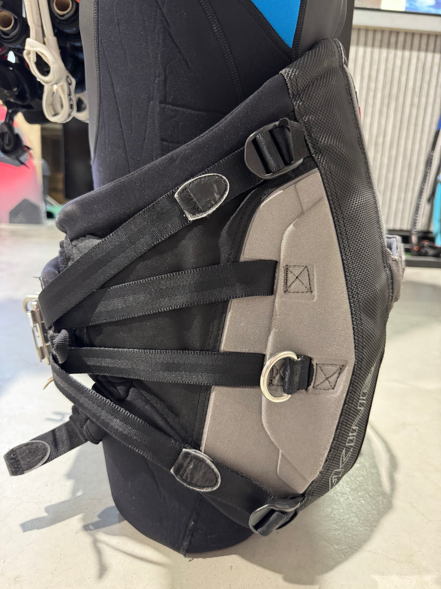 Dakine Fusion Zittrapeze maat L