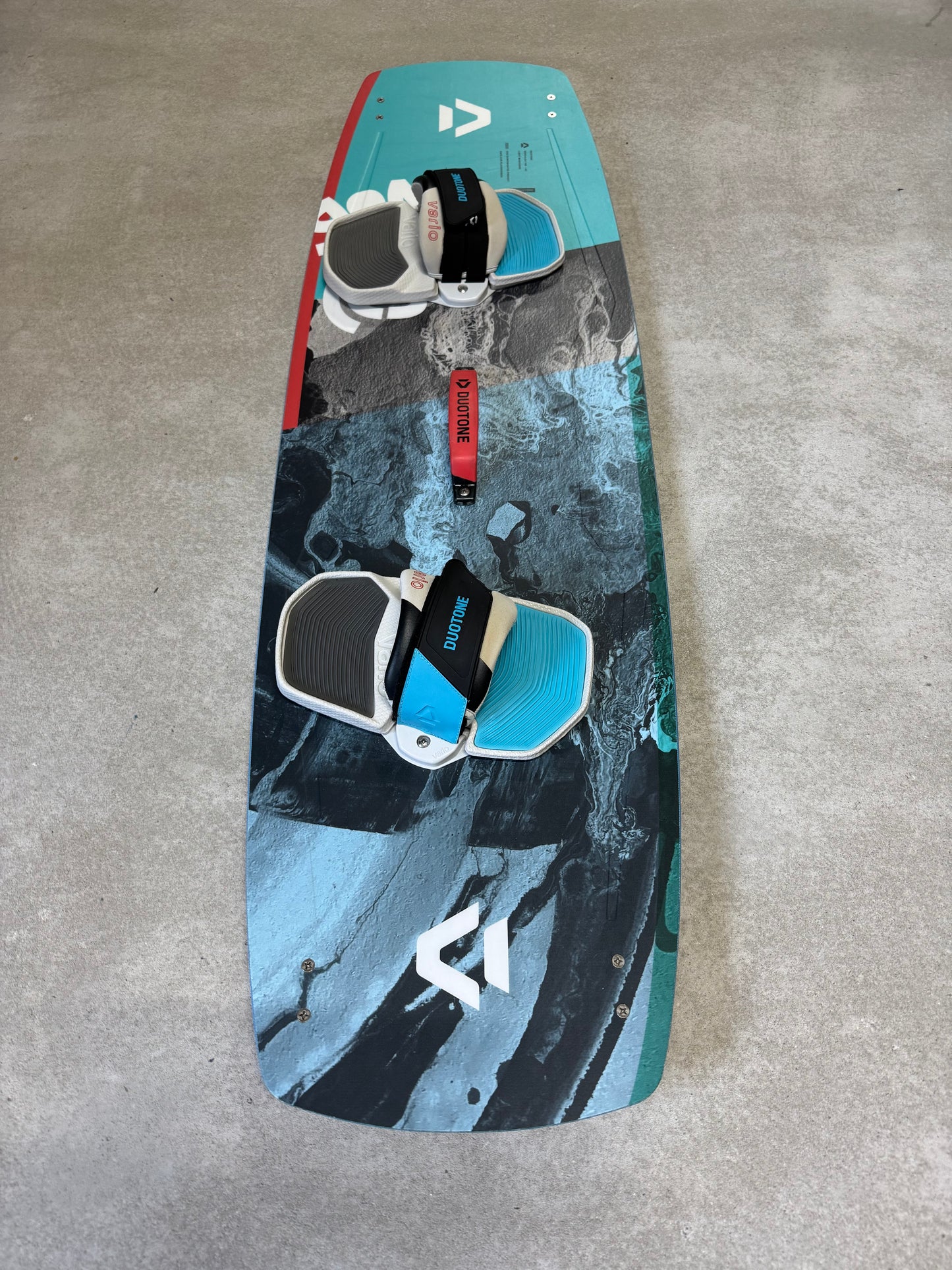 F-One Bandit 14m + Duotone Gonzales 142x43 + F-One Bar