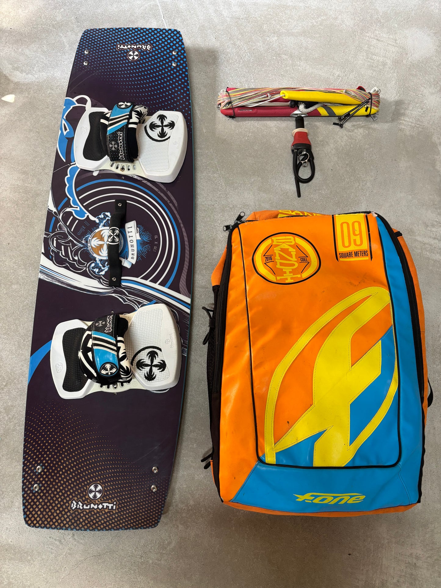 F-One Bandit 9m + Brunotti Onyx 136x40 + F-One Bar