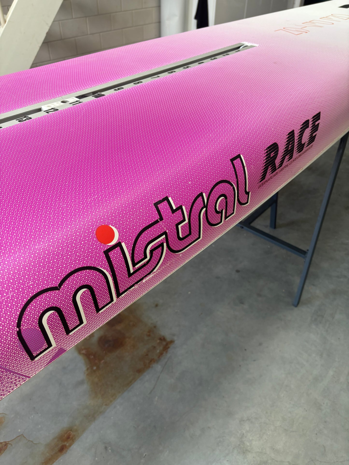 Mistral One Design 372 | Raceboard - 235L