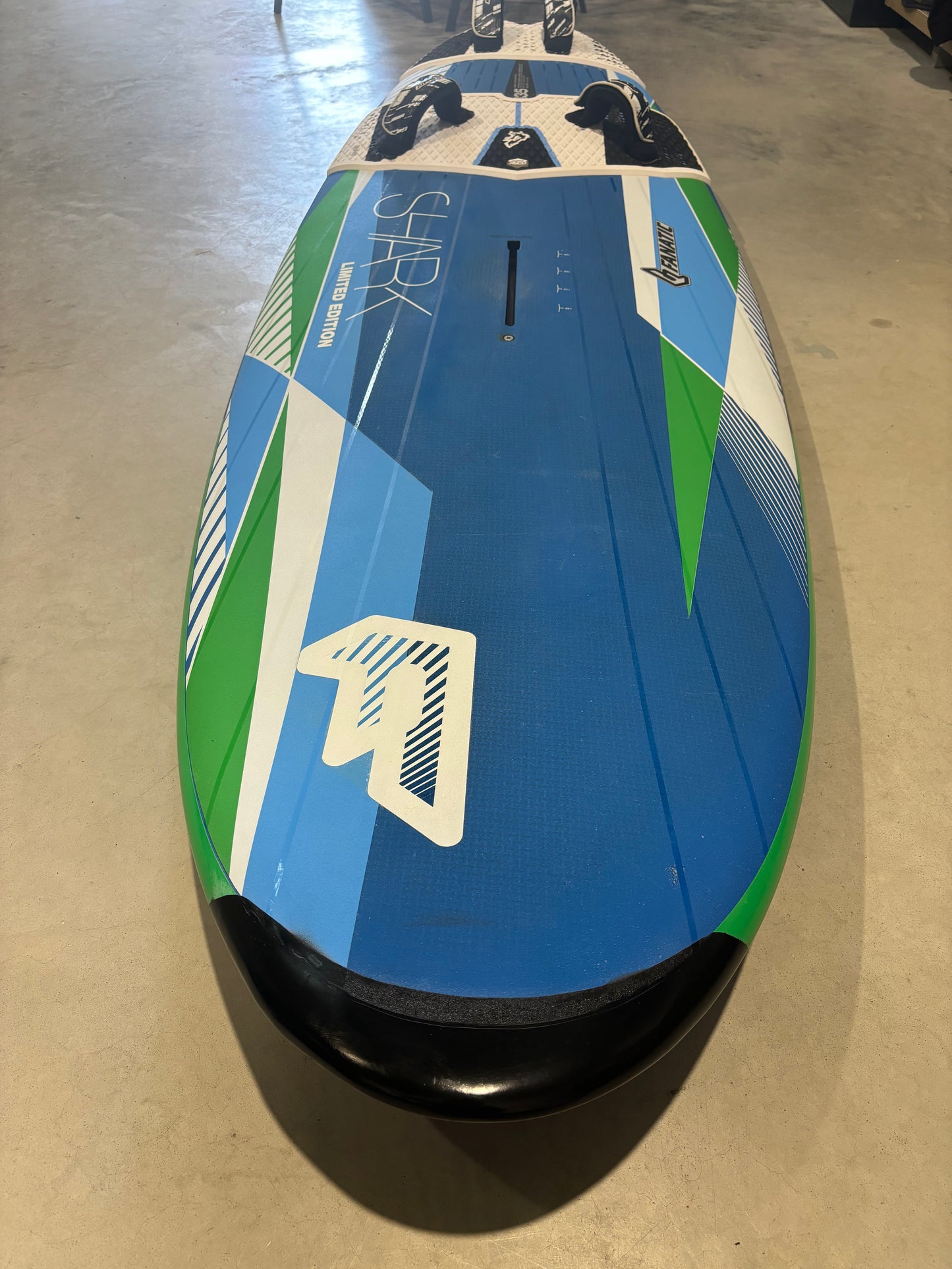 Fanatic Shark LTD - 135L