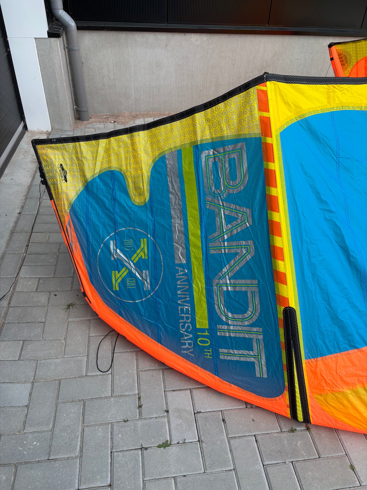 F-One Bandit 8 + Slingshot Vision 134x40 + F-One Bar