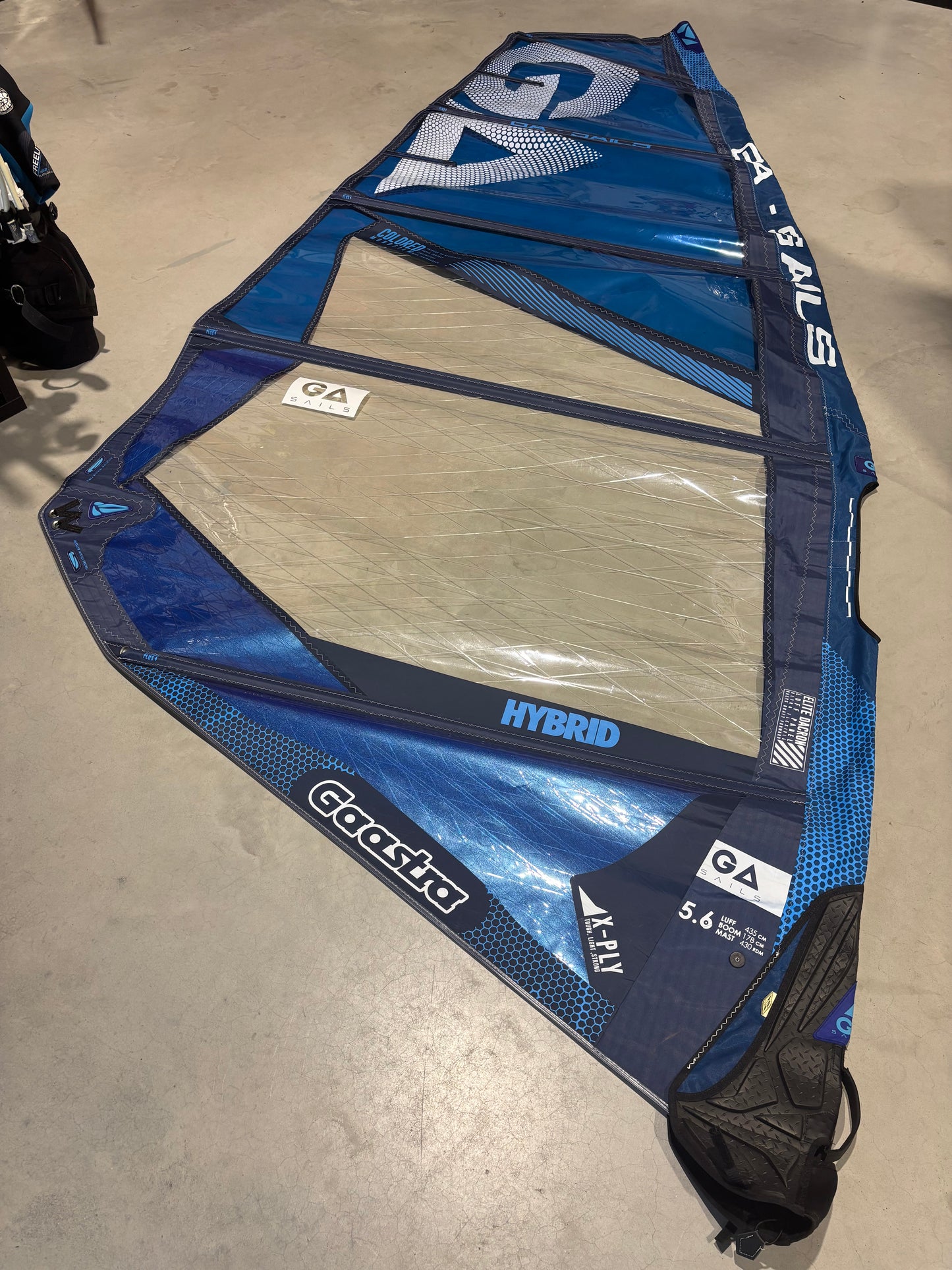 Gaastra Hybrid 5.6 + Windgear 430 RDM C30