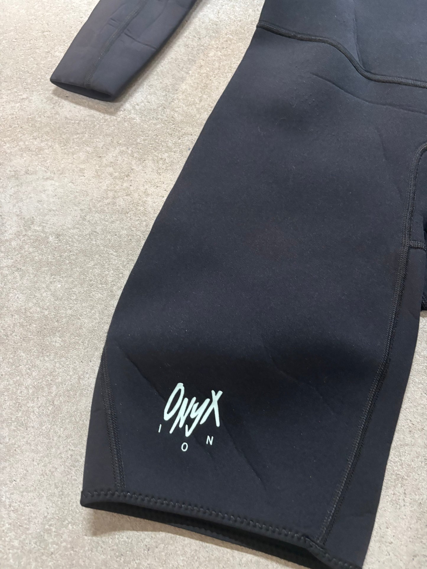 ION Onyx 2/2 maat XXL