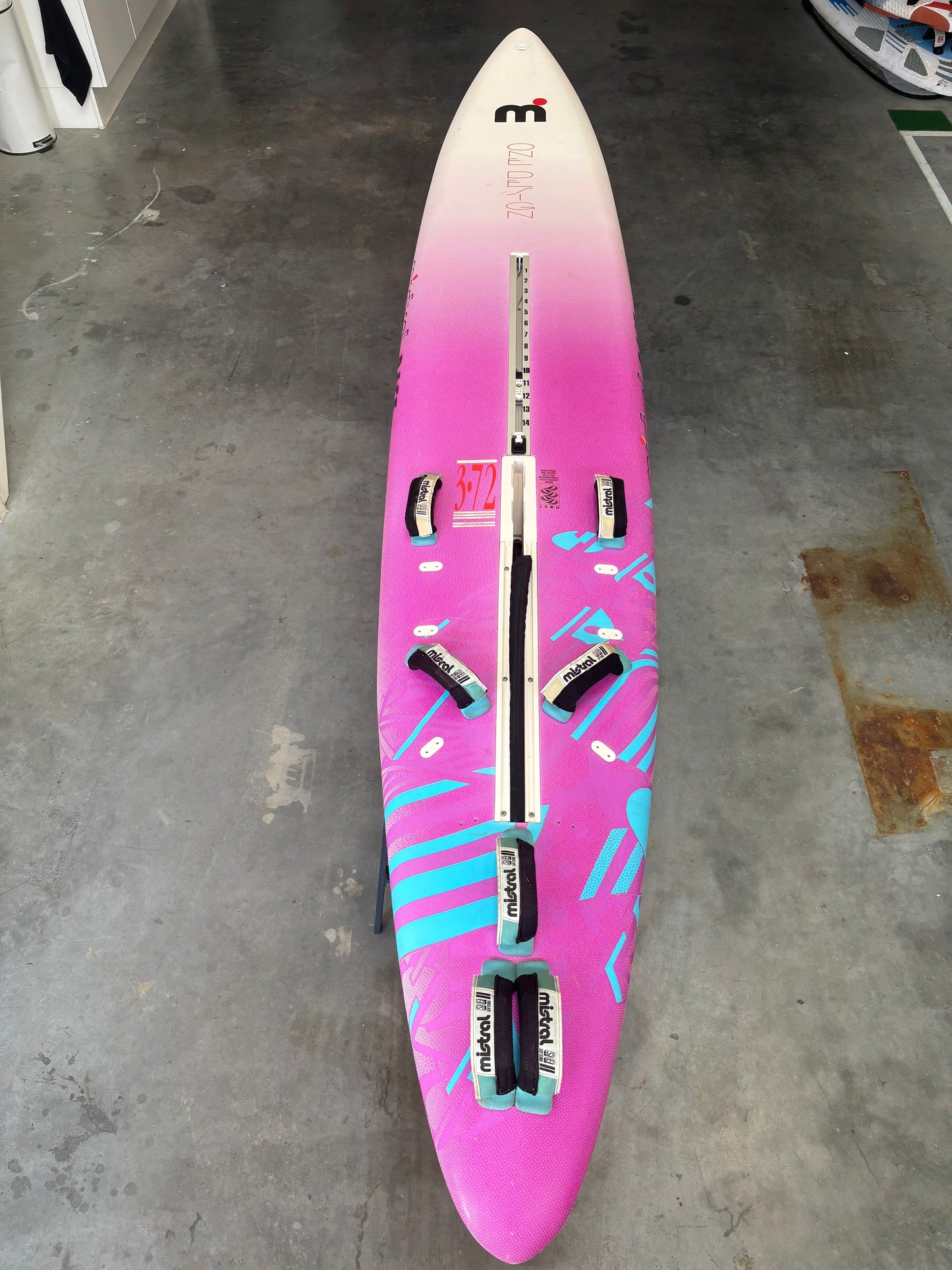 Mistral One Design 372 | Raceboard - 235L