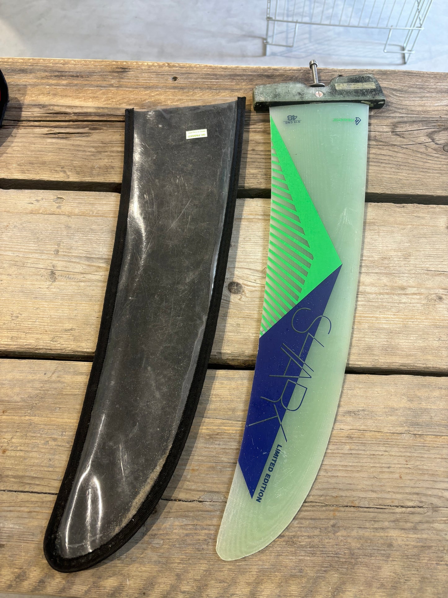 Fanatic Shark LTD - 135L