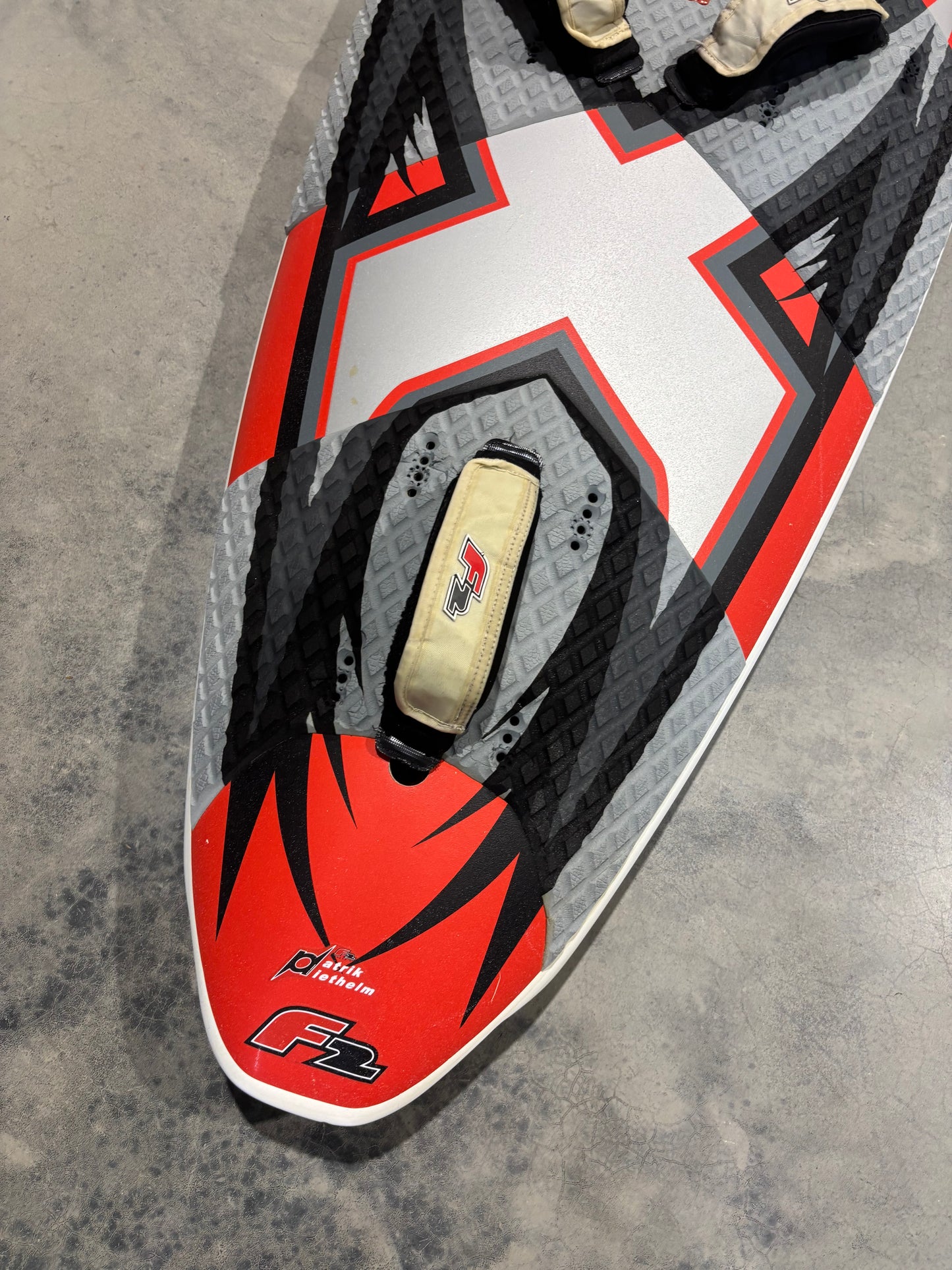 F2 Eliminator - 103L