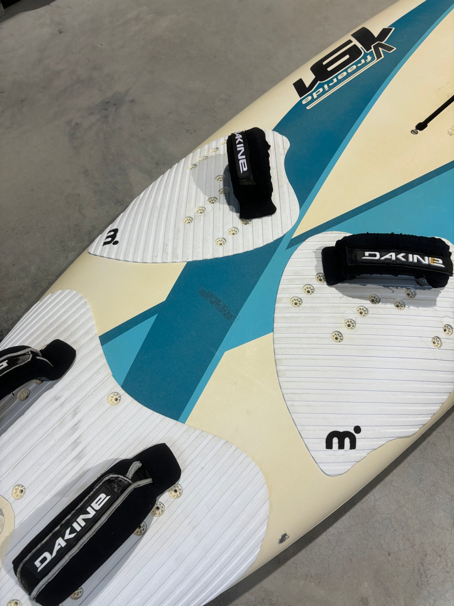 (Gereserveerd) Mistral Vision - 191L