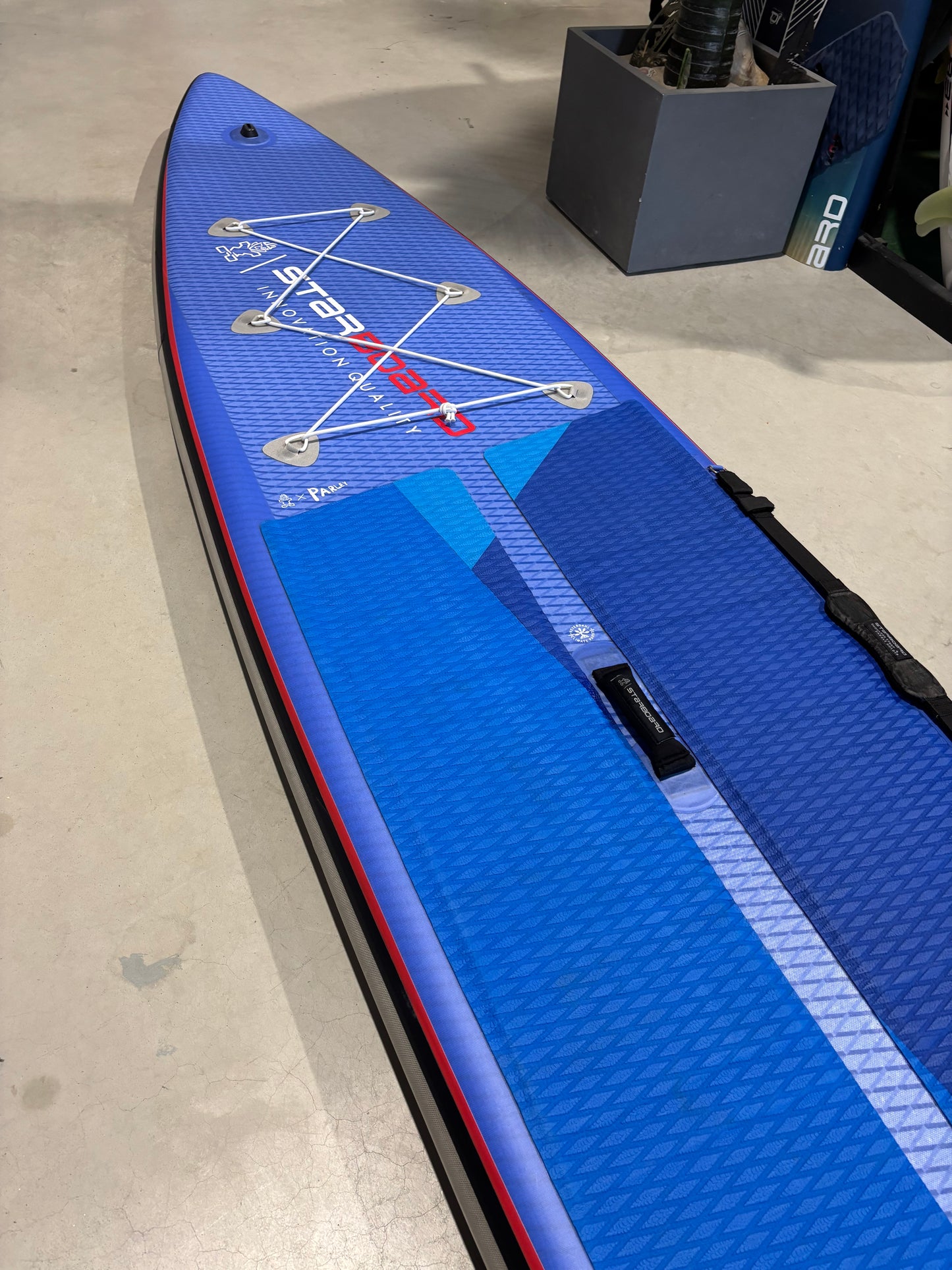Starboard ICON 14’0 Deluxe