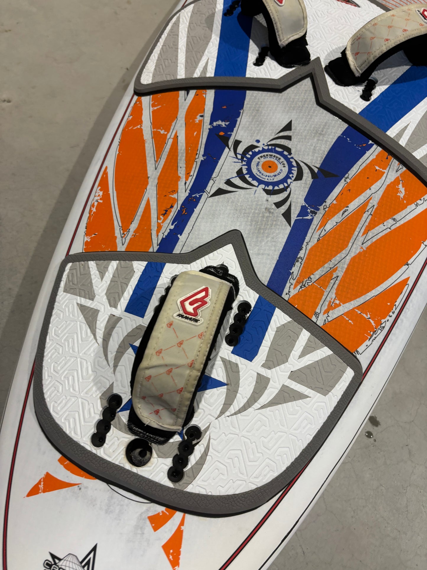 Fanatic Freewave Carbon - 104L