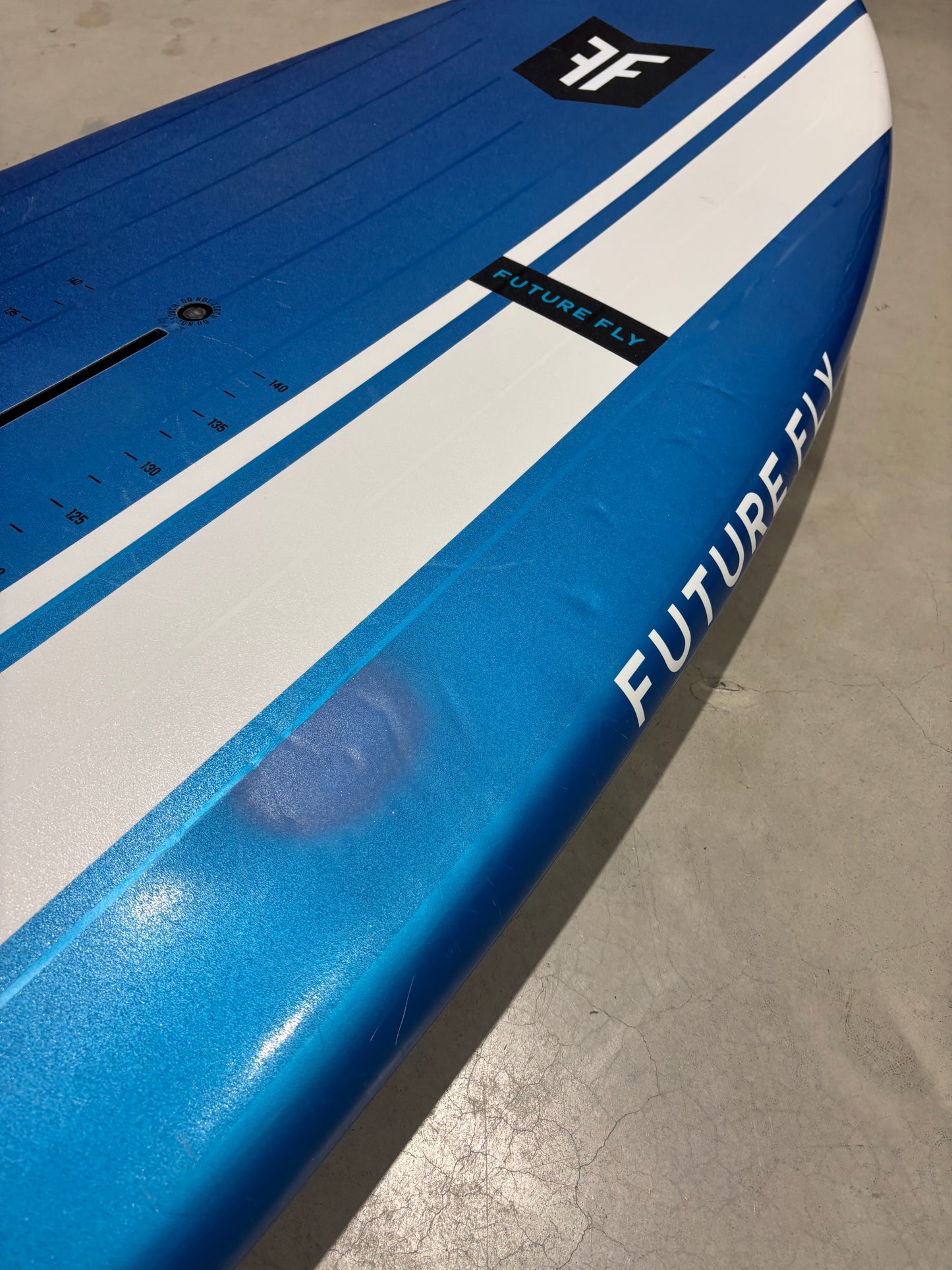 Future Fly Freebird - 121L