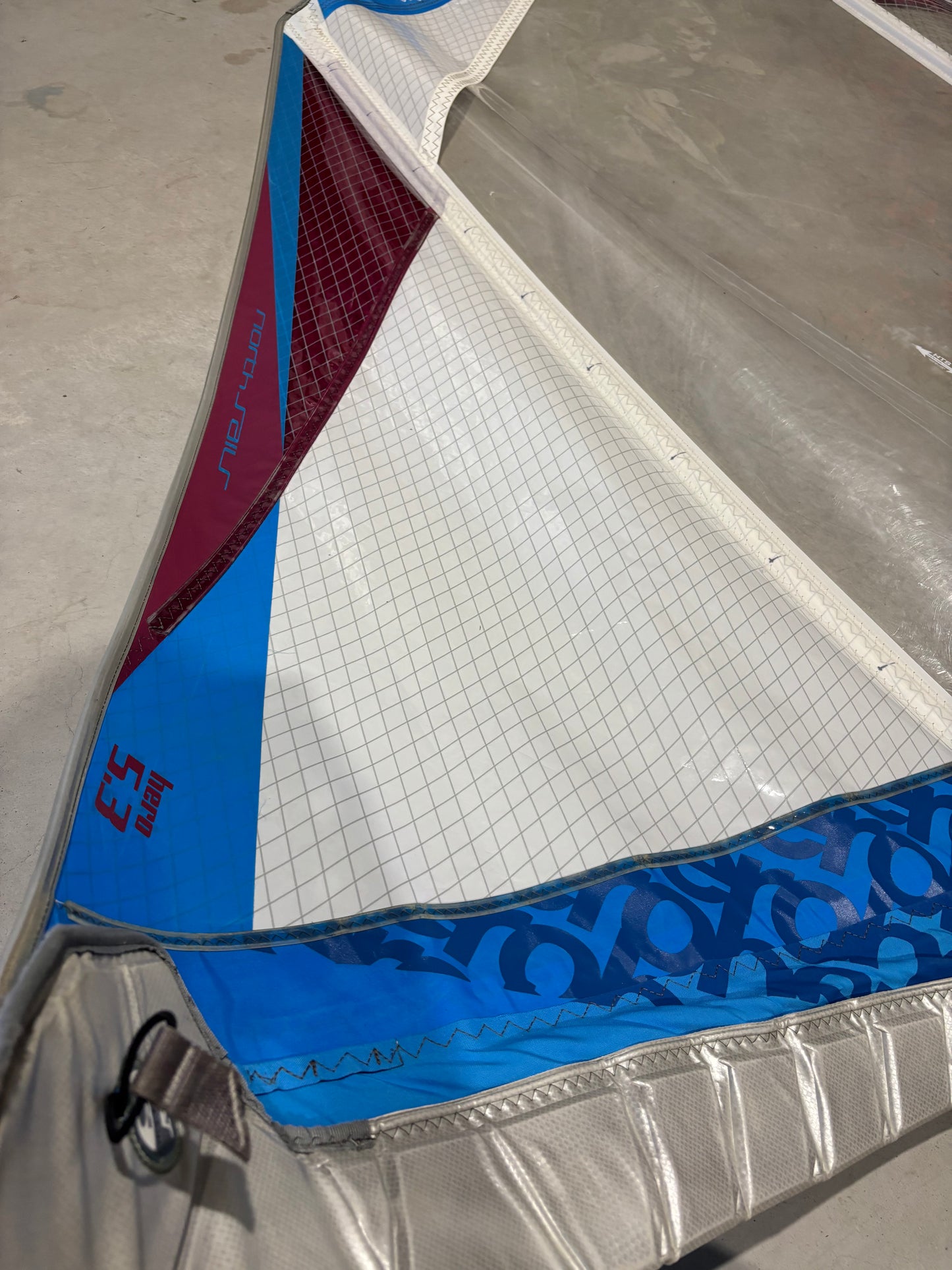 North Sails Hero 5.3 + North Sails 430 Silver RDM C55