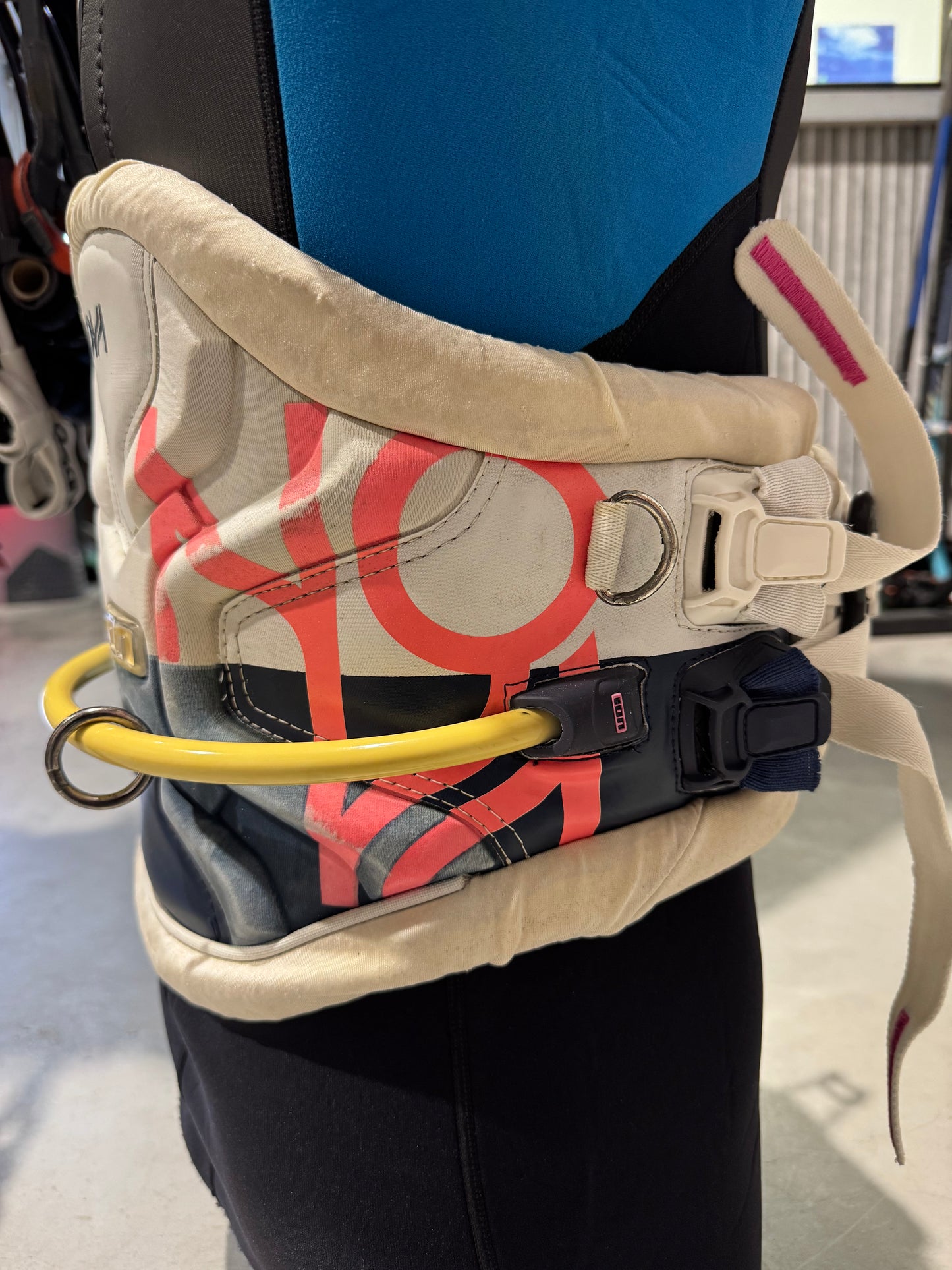 Ion Nova Heuptrapeze Dames maat L