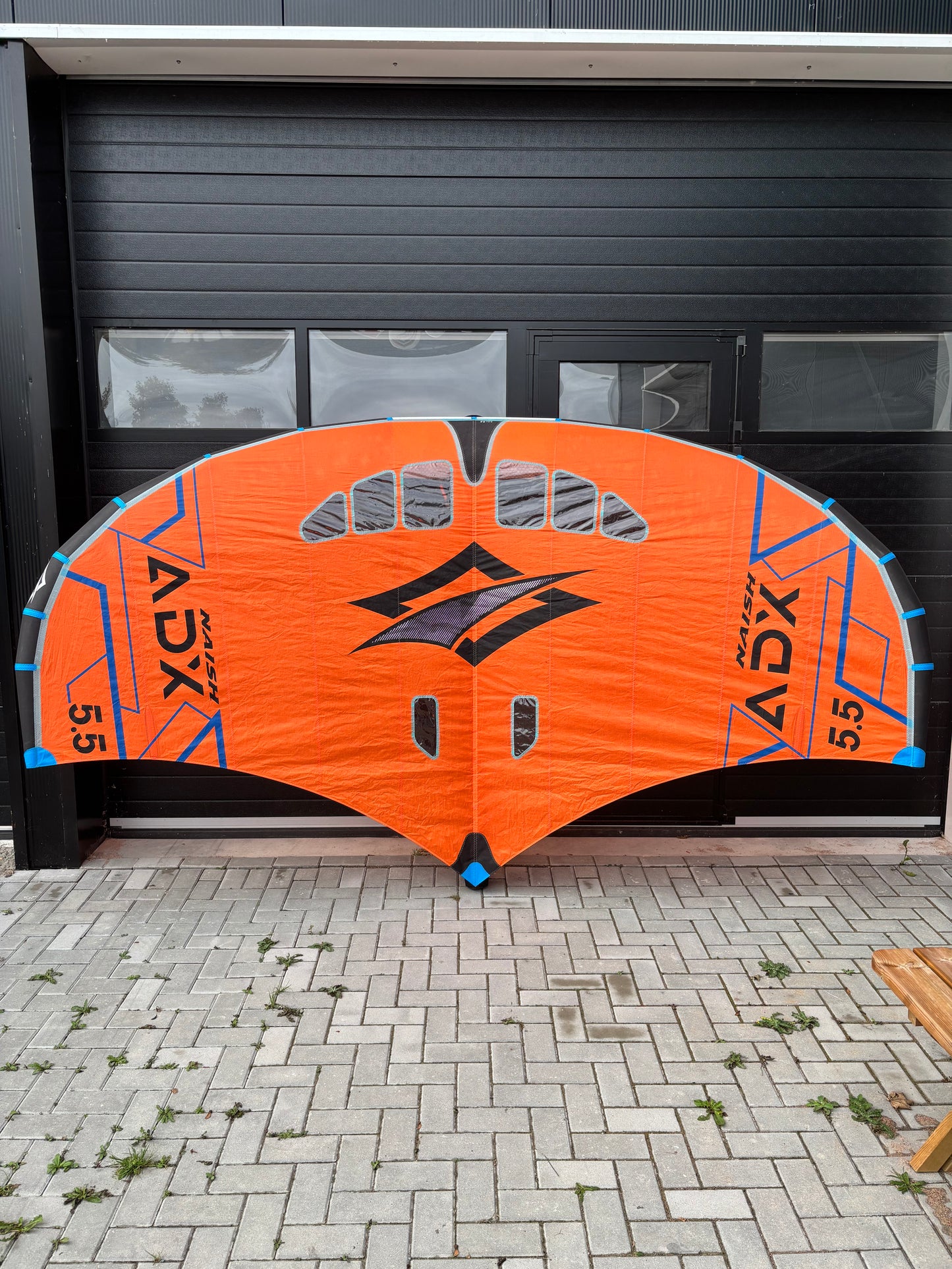 Complete Wingfoil set | Naish Hover 5’7/135L + Naish Foil + Naish ADX 5.5