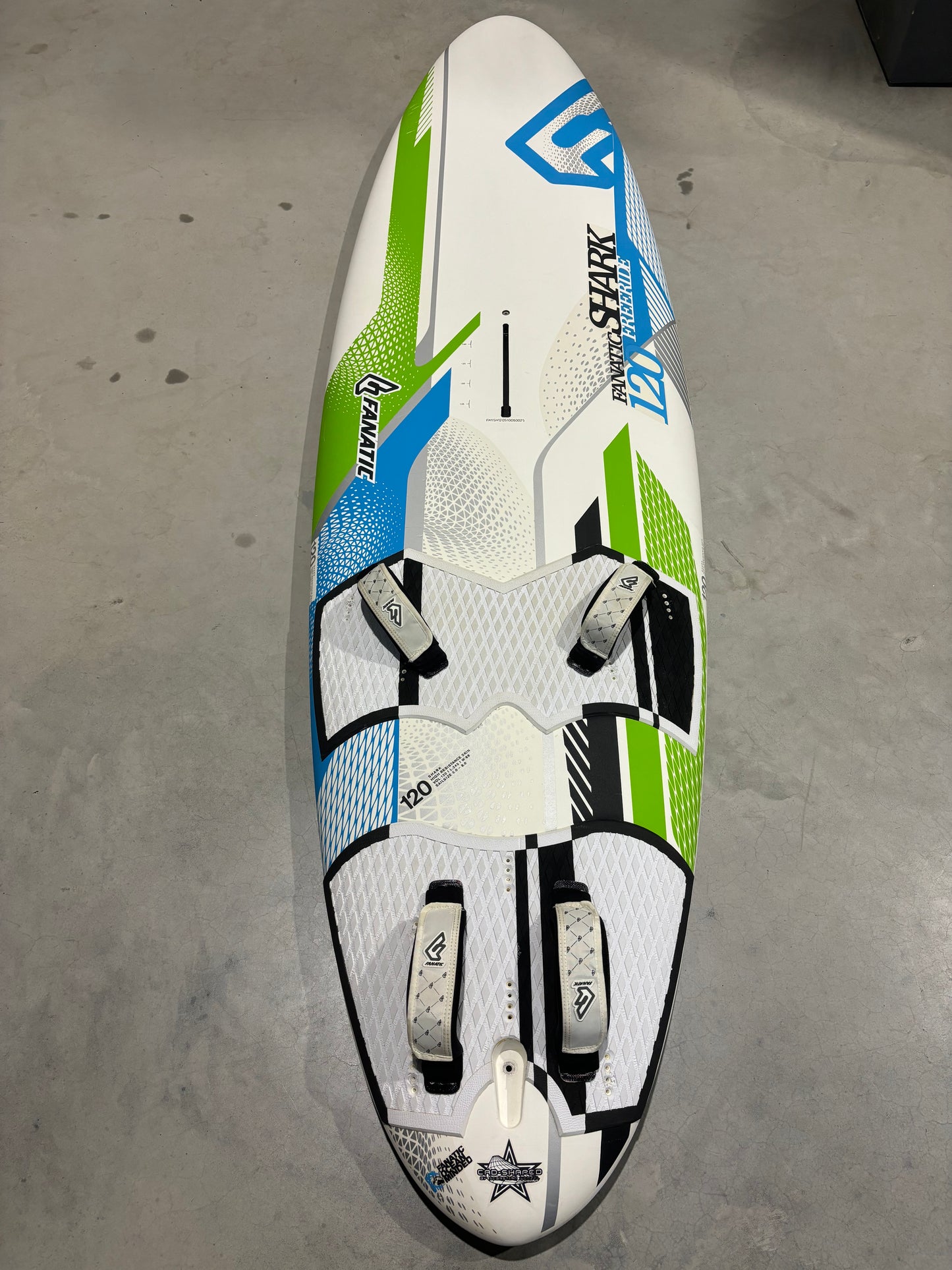 Fanatic Shark HRS - 120L