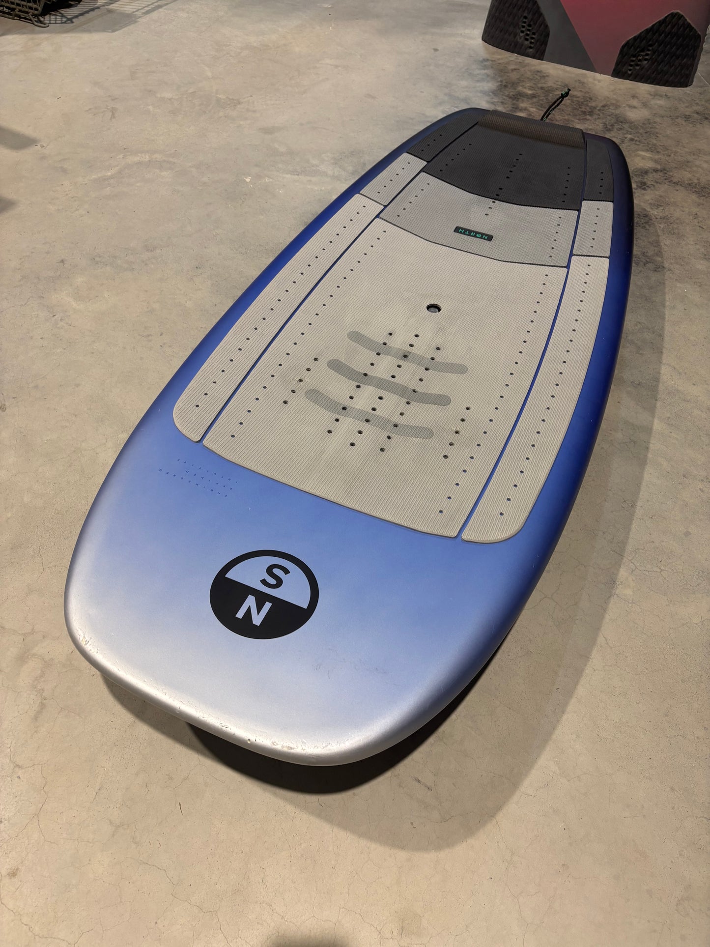 North Seek Foil Board 2025 4’11 - 68L