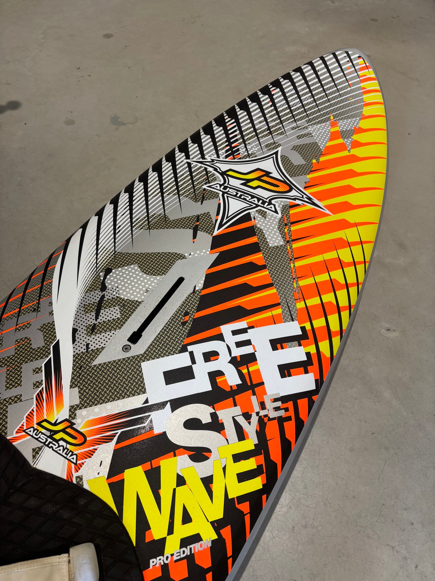 JP Freestyle Wave PRO Edition - 111L
