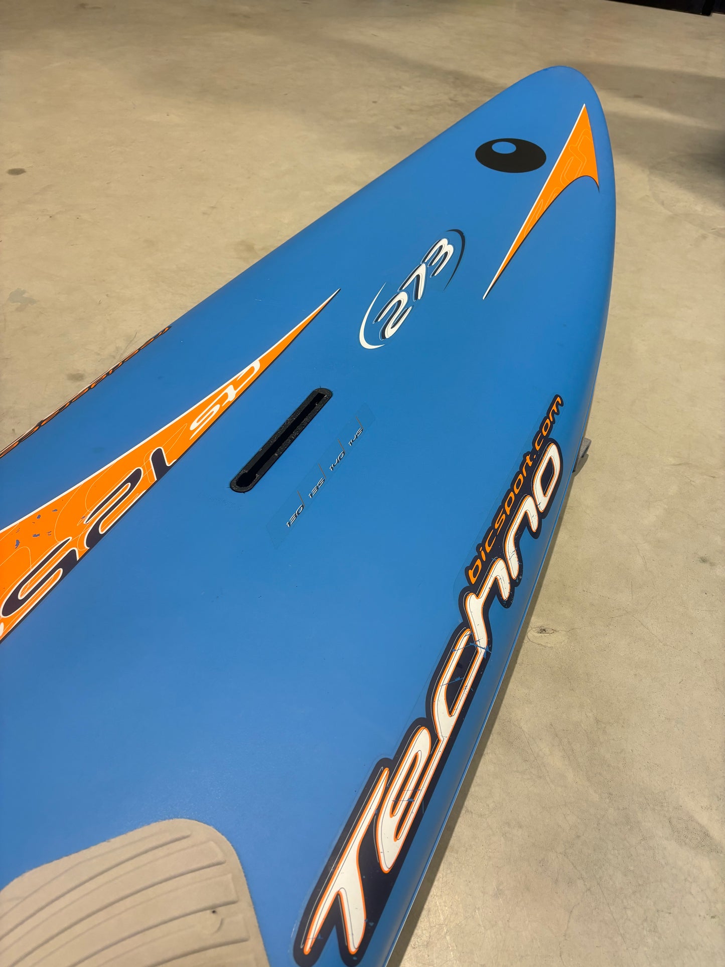BIC Techno 273 - 125L