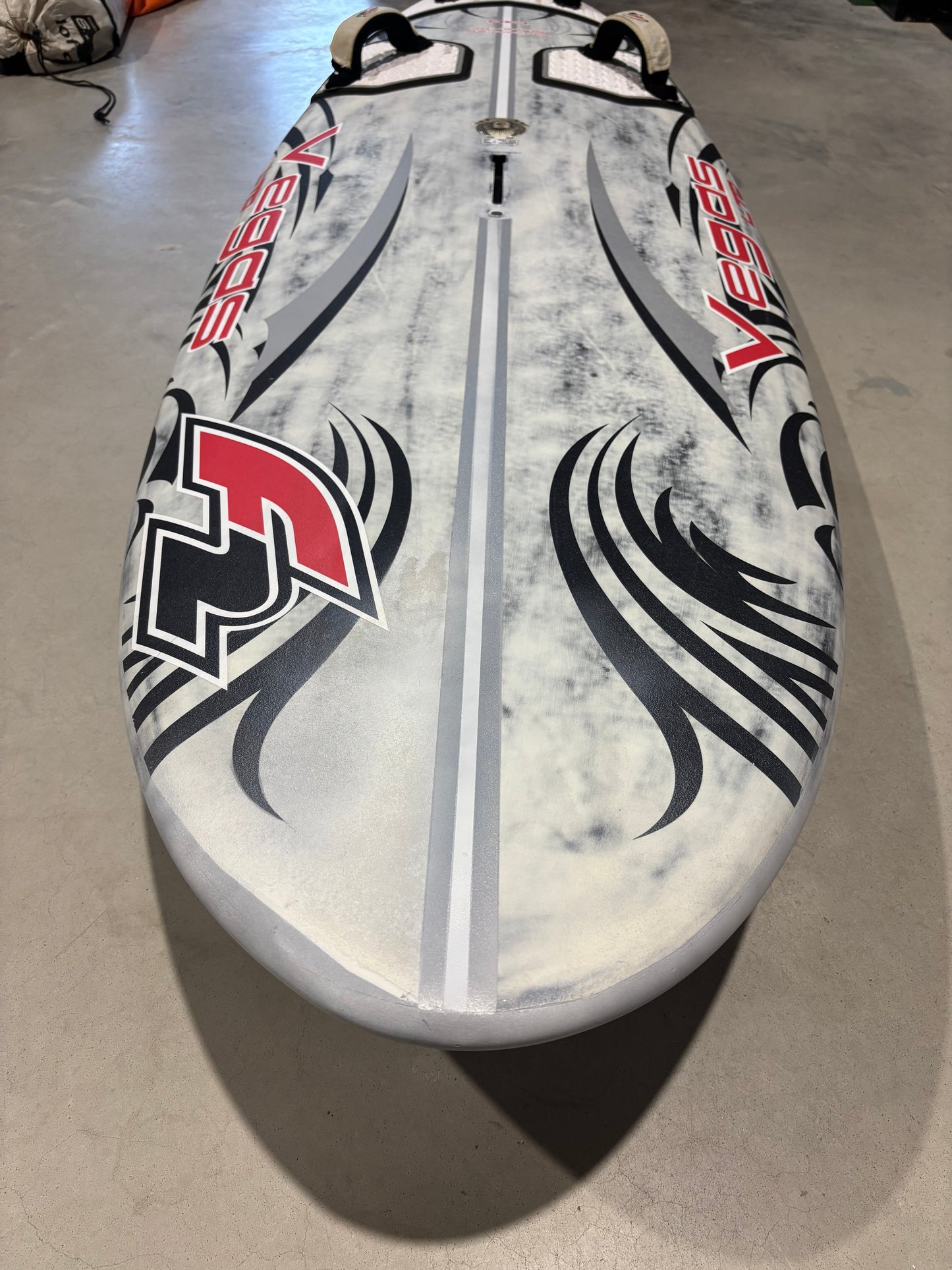 F2 Vegas LTD - 136L