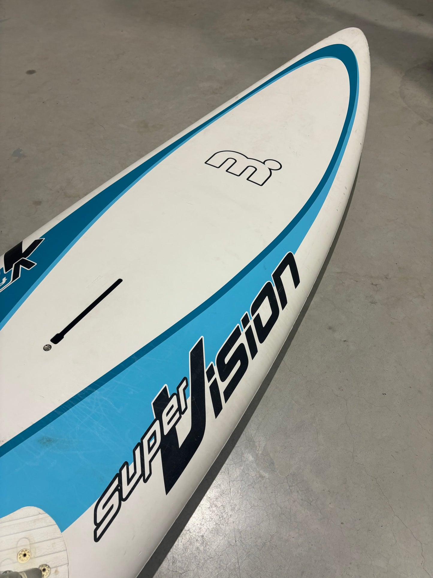 Mistral Super Vision - 161L