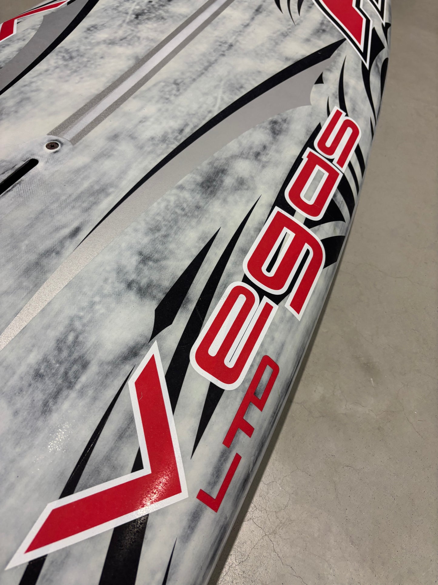F2 Vegas LTD - 136L
