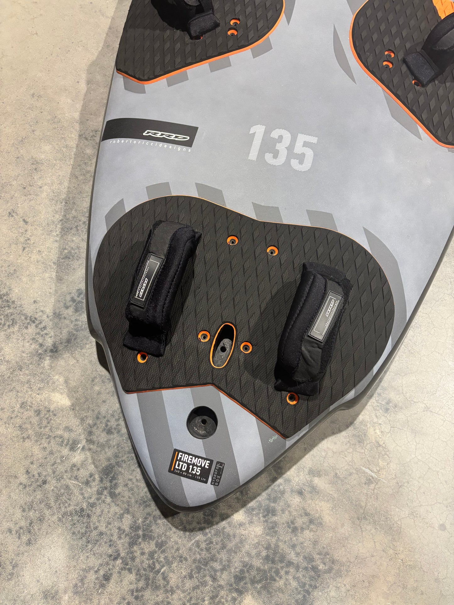 RRD Firemove LTD - 135L