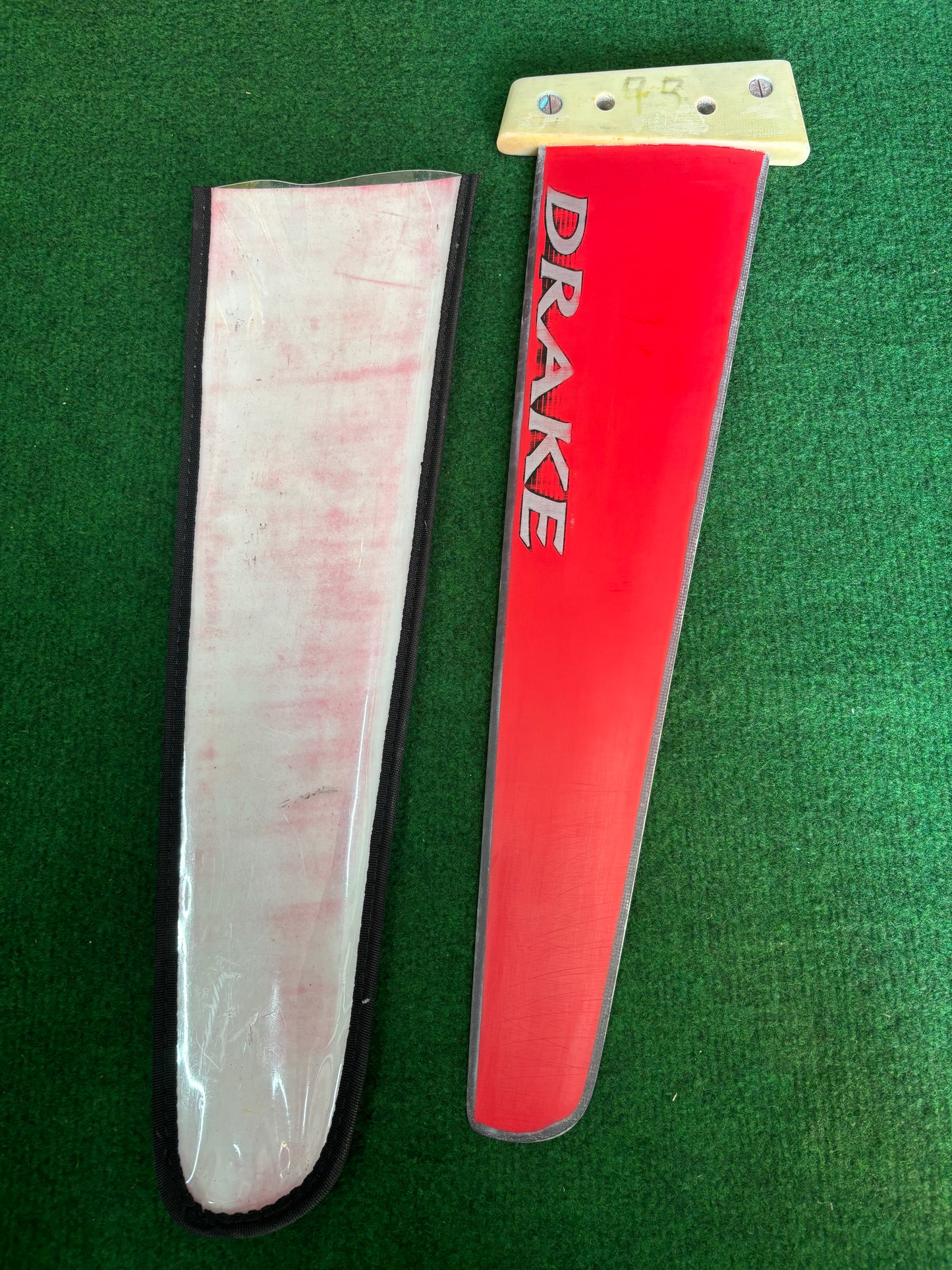 Drake Race 46cm Tuttlebox