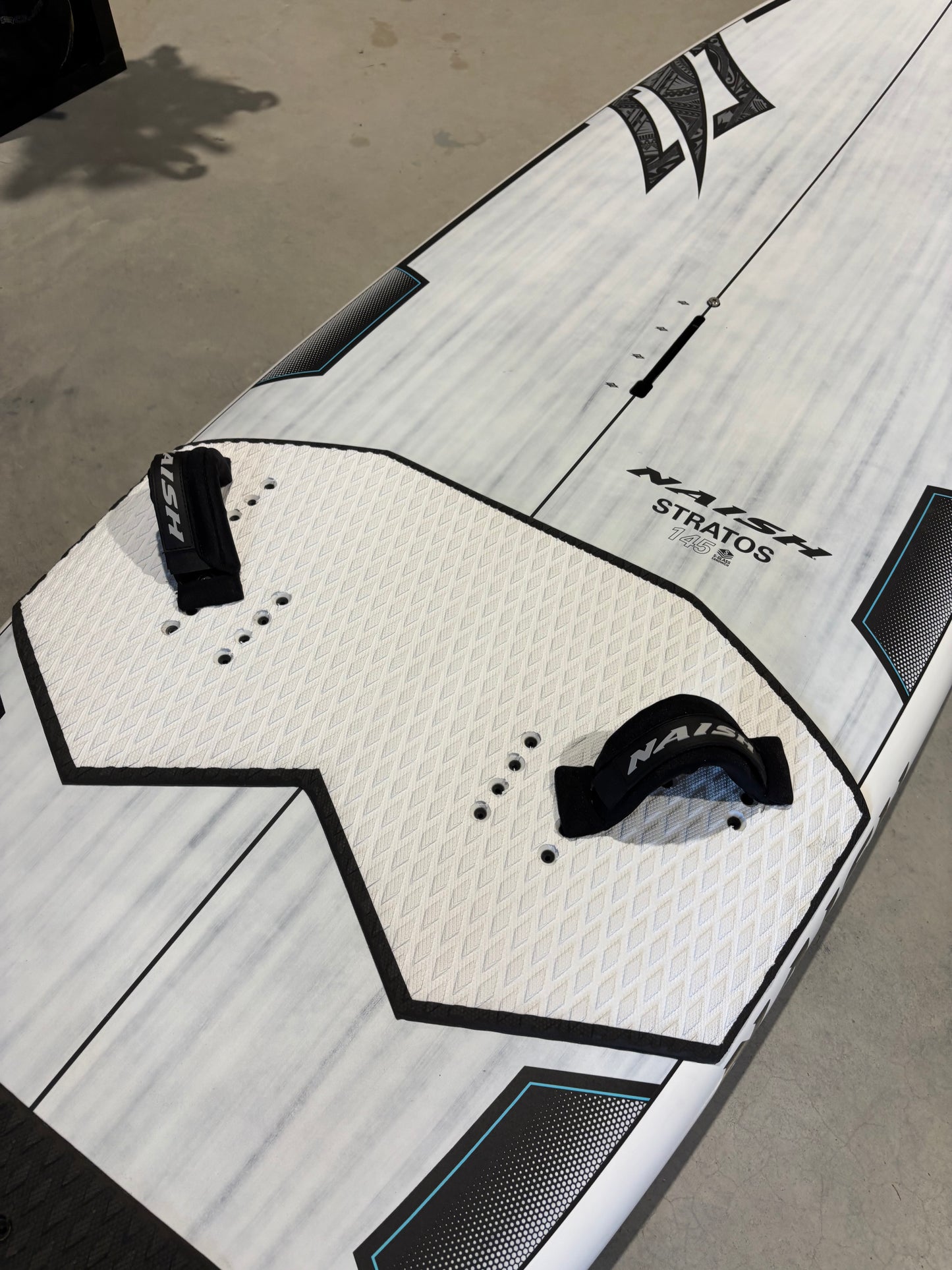 Naish Stratos - 145L / NIEUW