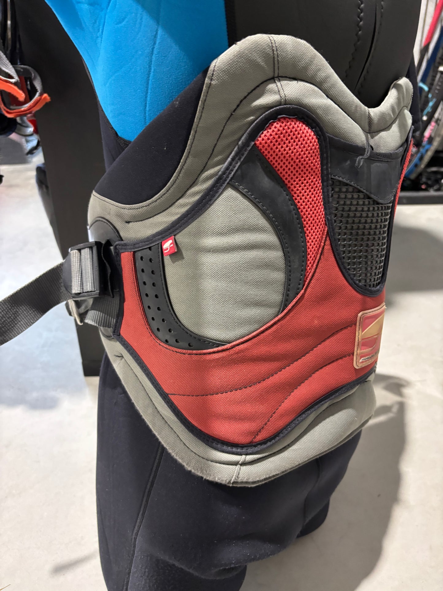 Prolimit Heuptrapeze maat L