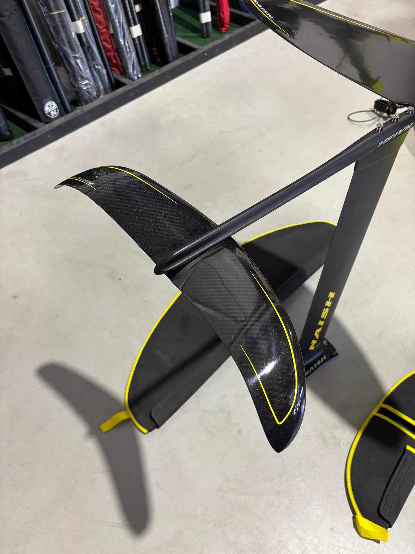 Complete Wingfoil set : JP Wingair 6.0/130L + Naish Jet 2000 + Naish Wing 4.6
