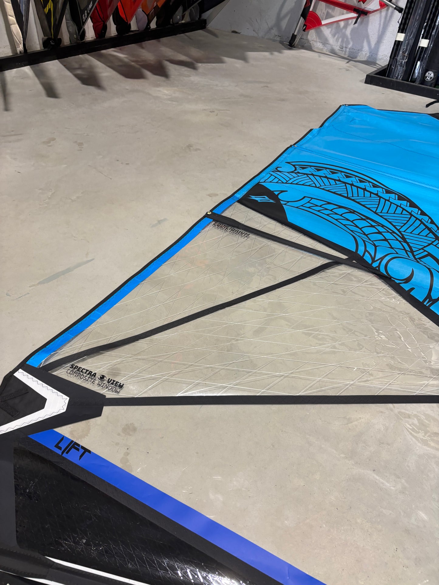 Naish Lift 5.7