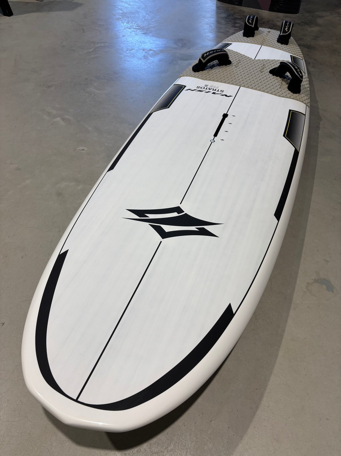 (Gereserveerd) Naish Stratos Wood 2025 - 115L / NIEUW