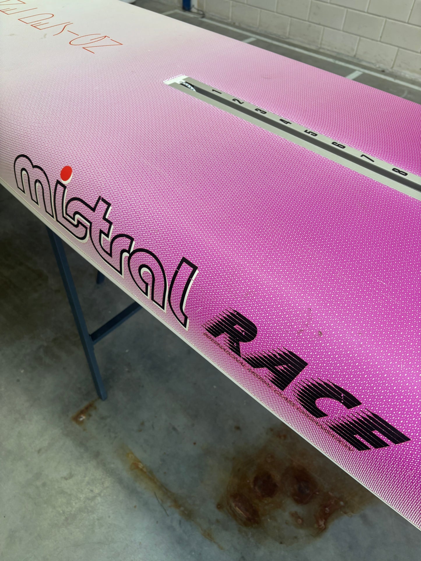 Mistral One Design 372 | Raceboard - 235L