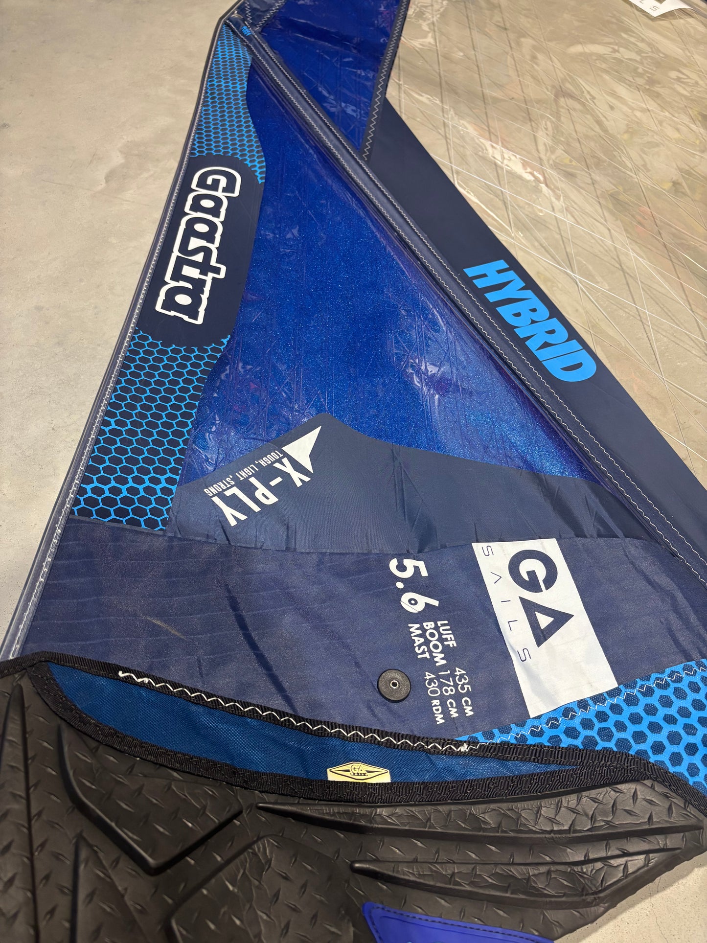 Gaastra Hybrid 5.6 + Windgear 430 RDM C30