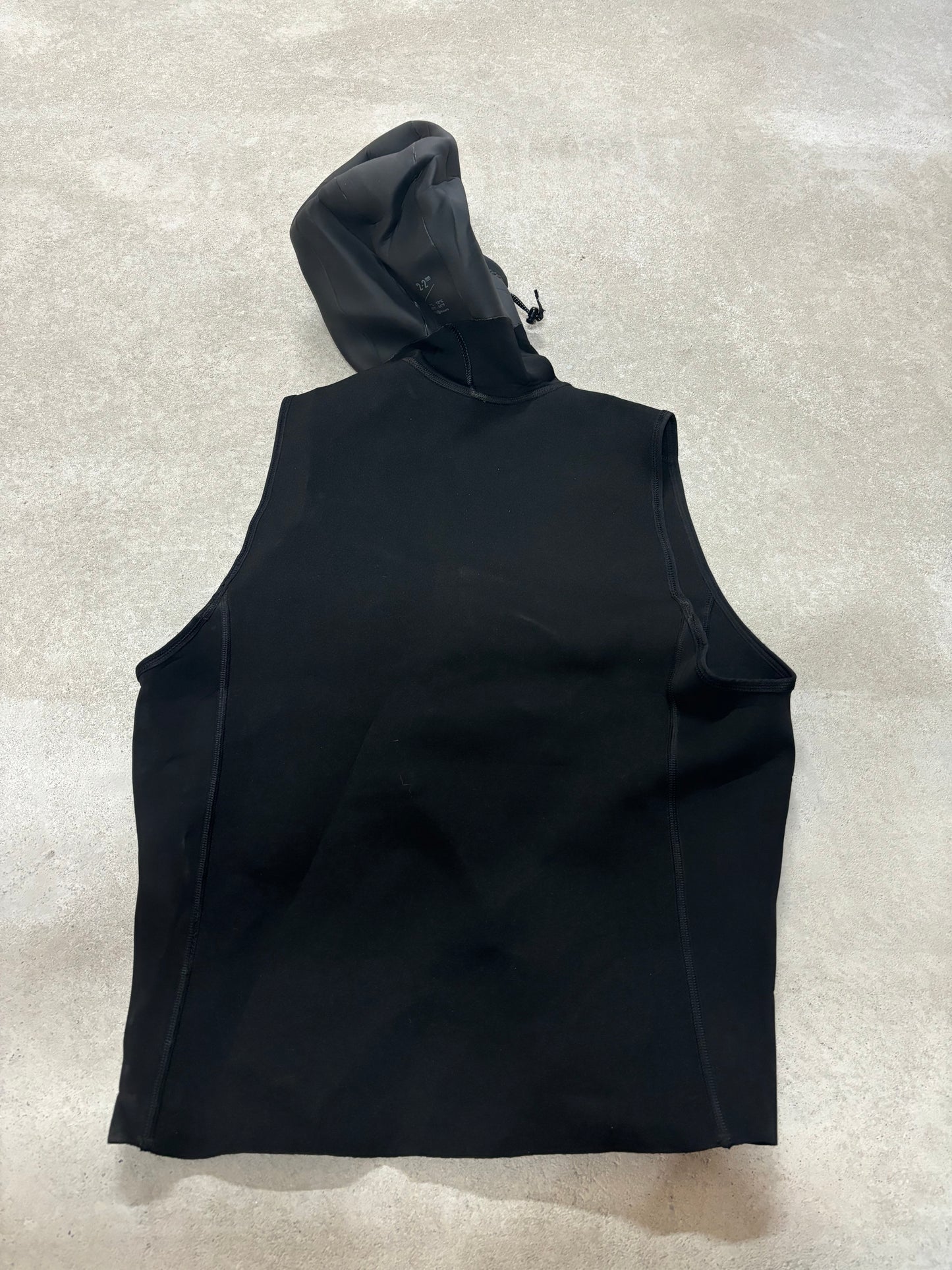 Olaian ondershirt + Cap maat XL