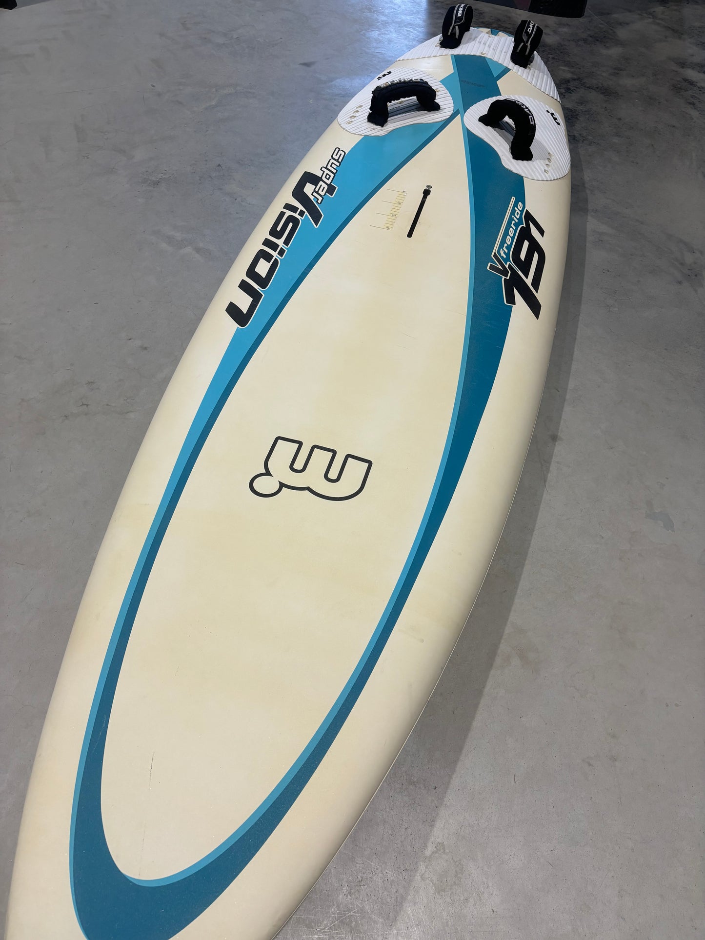 (Gereserveerd) Mistral Vision - 191L