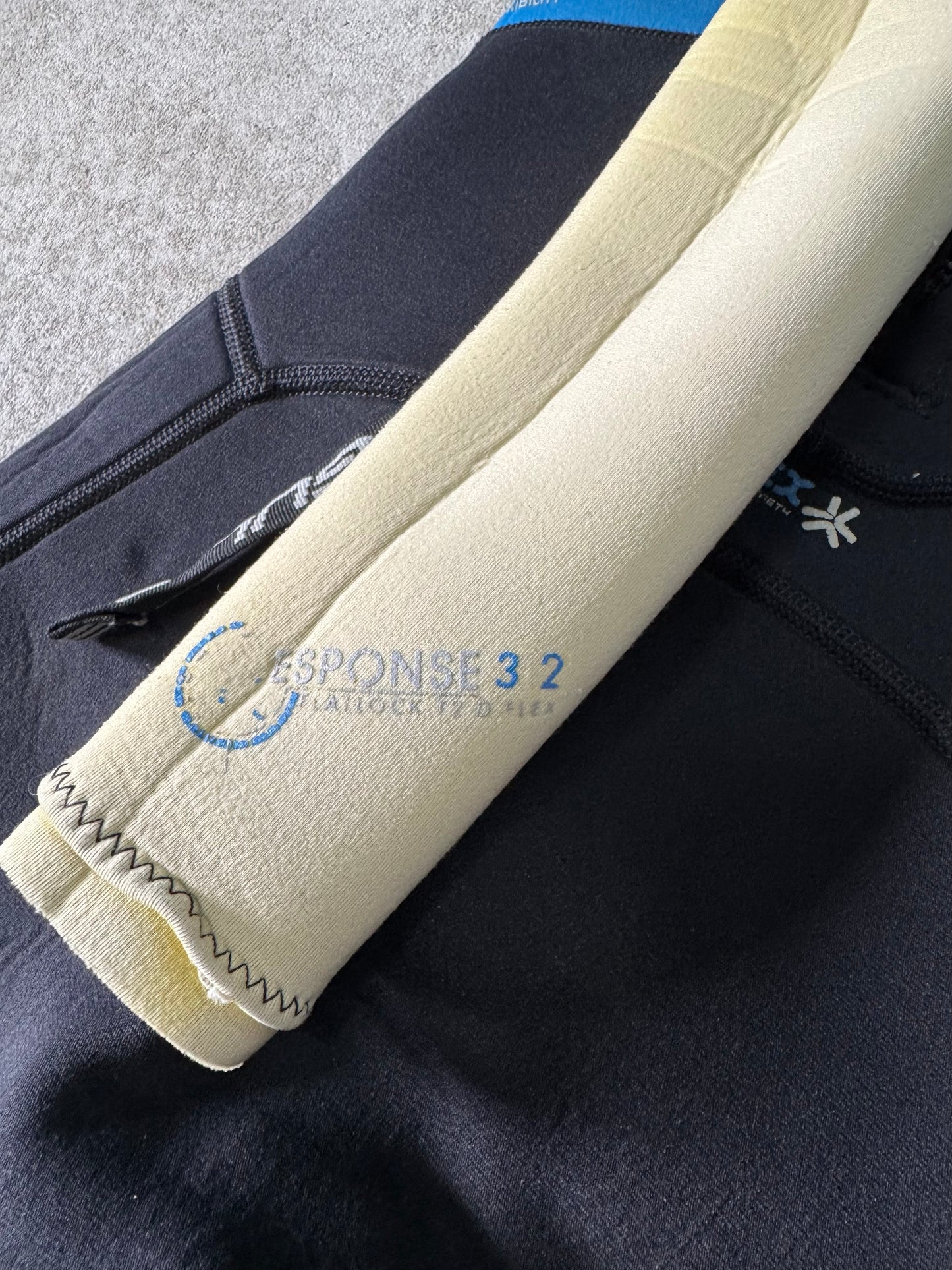 GUL Response 3/2mm Junior maat XS