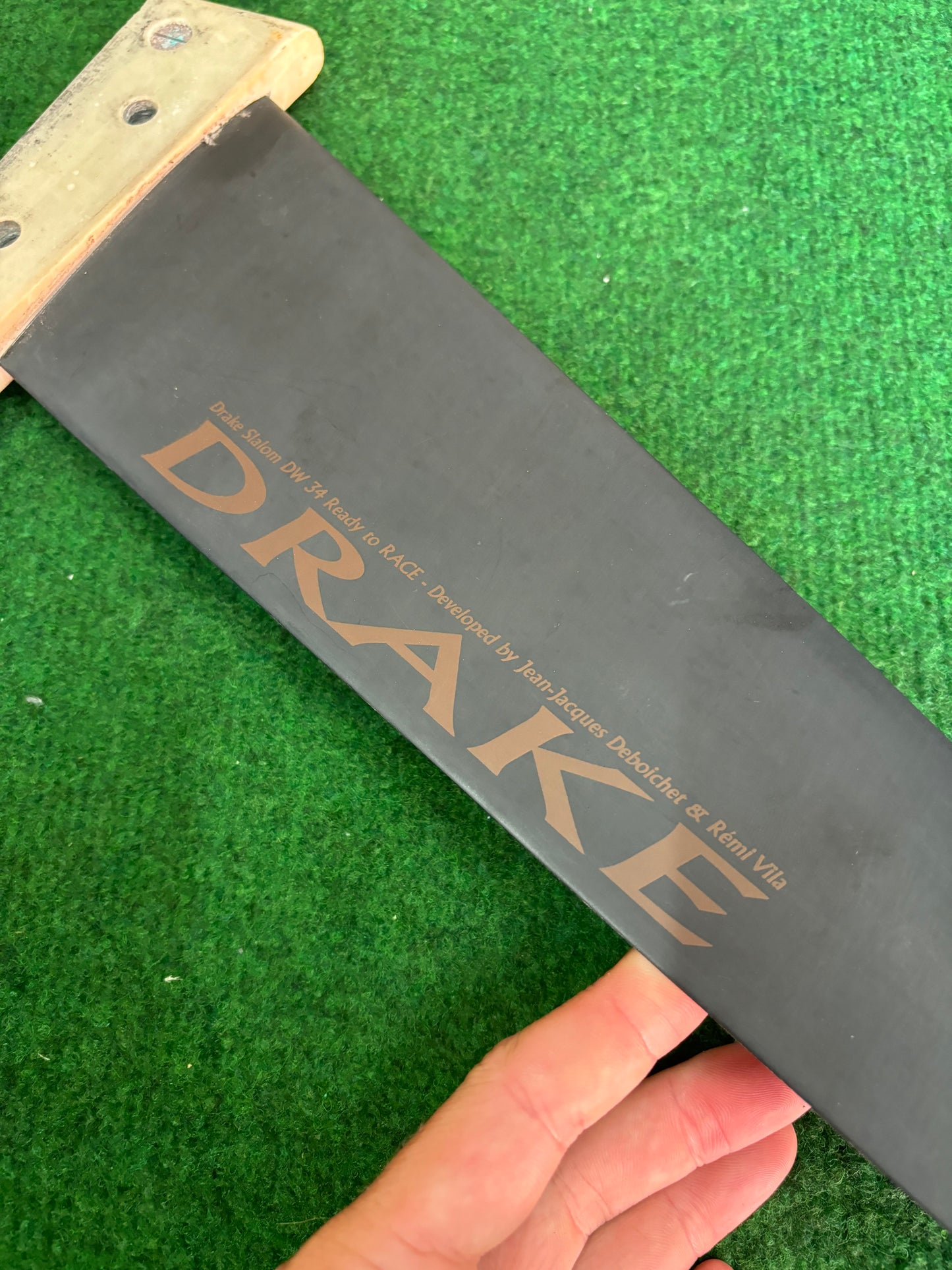 Drake Race 34cm Tuttlebox