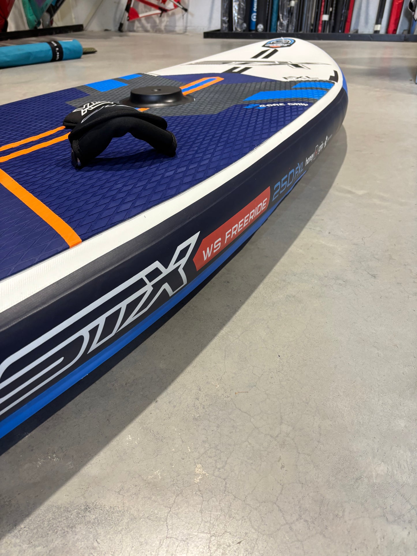STX Windsurf Inflatable - 250L / NIEUW
