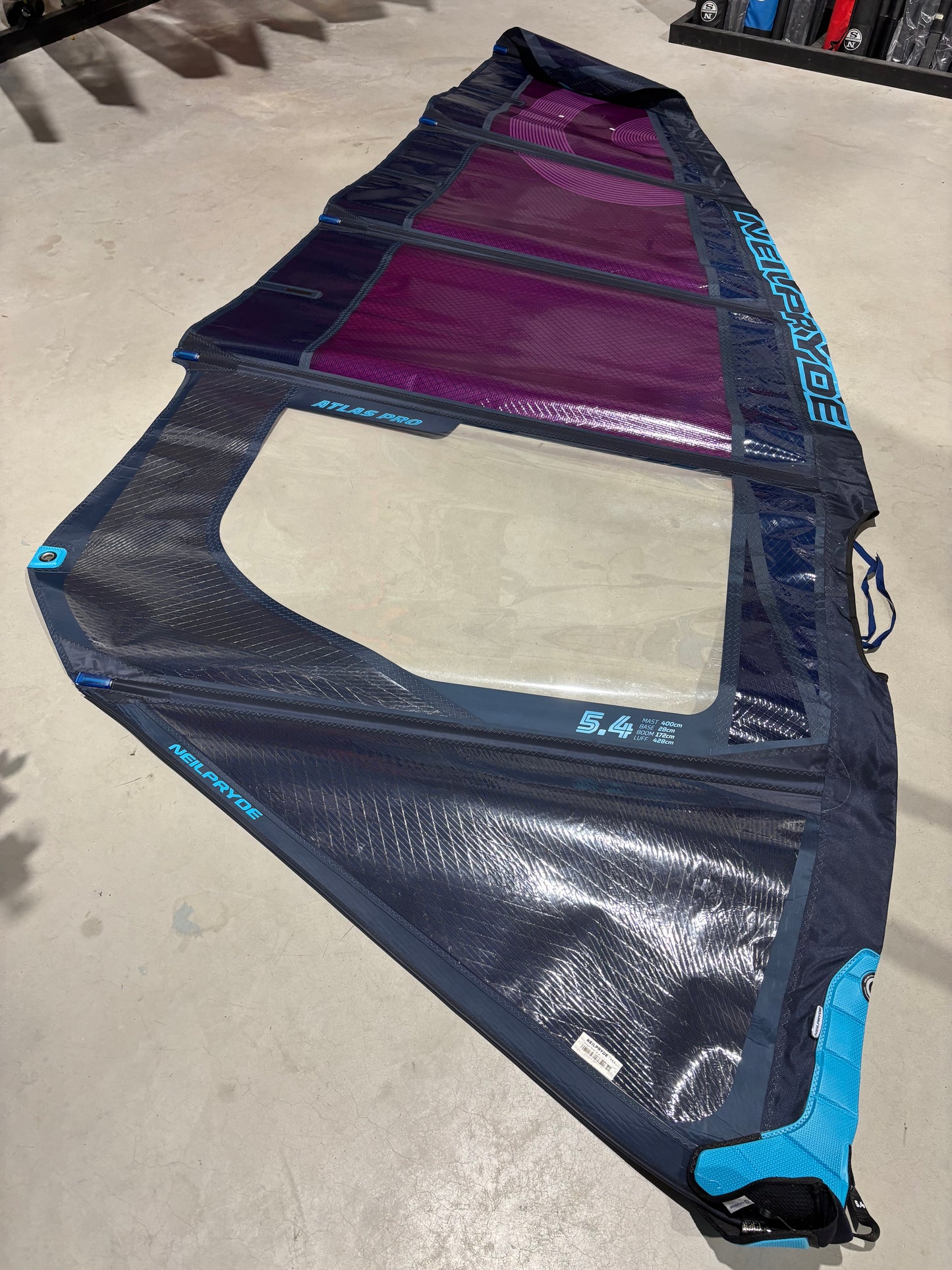 Neilpryde Atlas PRO 5.4 + Neilpryde 400 RDM C50 / NIEUW