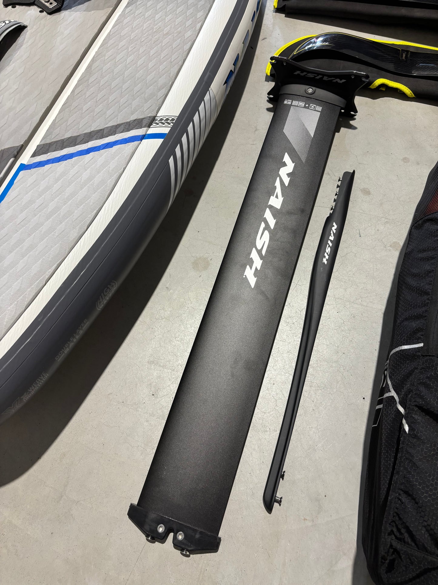 Complete Wingfoil set | Naish Hover 5’7/135L + Naish Foil + Naish ADX 5.5