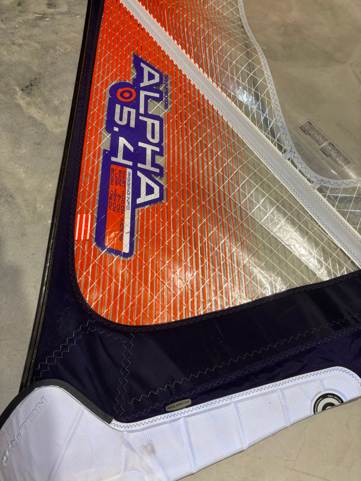 Neilpryde Alpha 5.4 + Unifiber 400 SDM C55