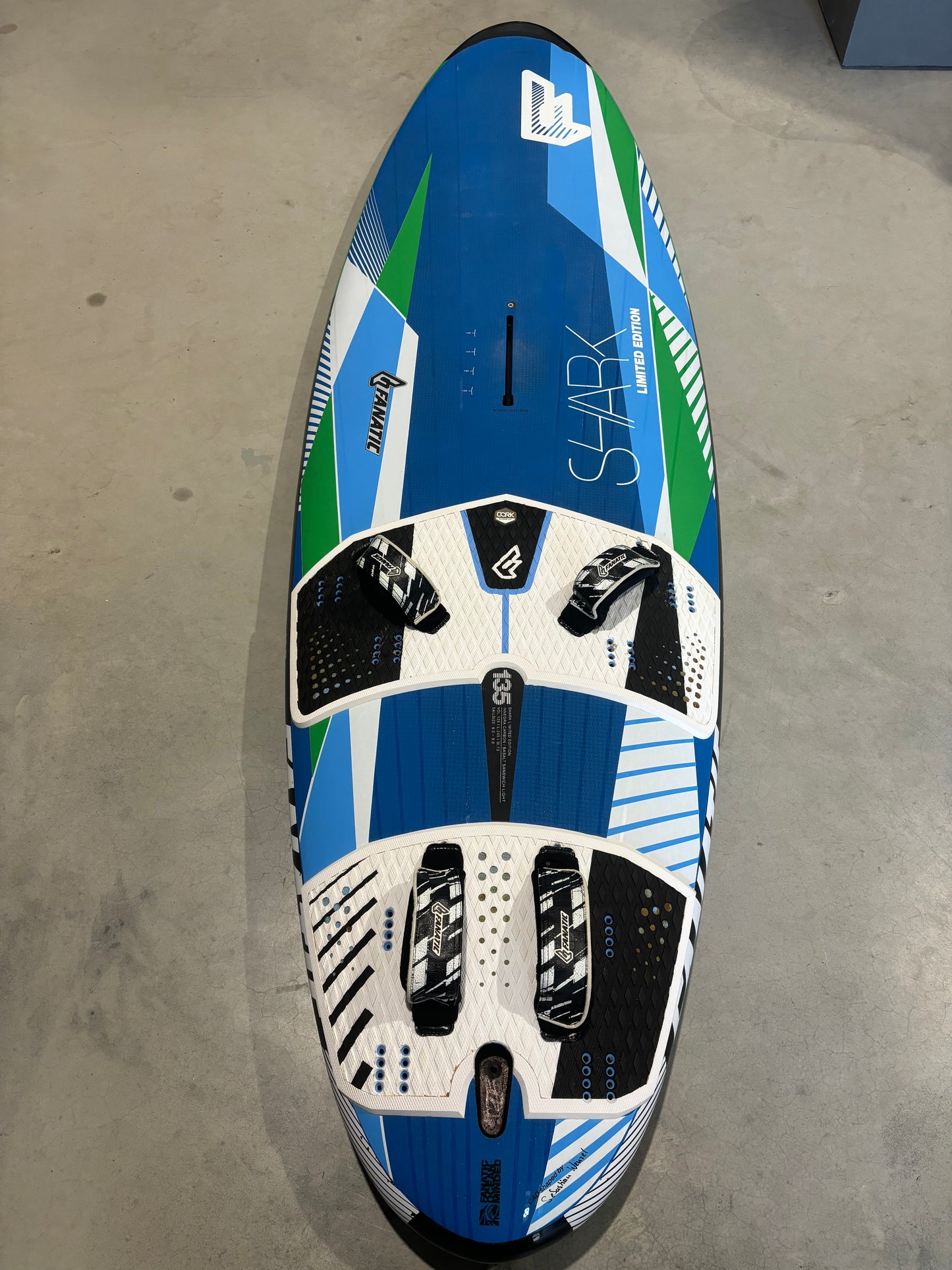 Fanatic Shark LTD - 135L