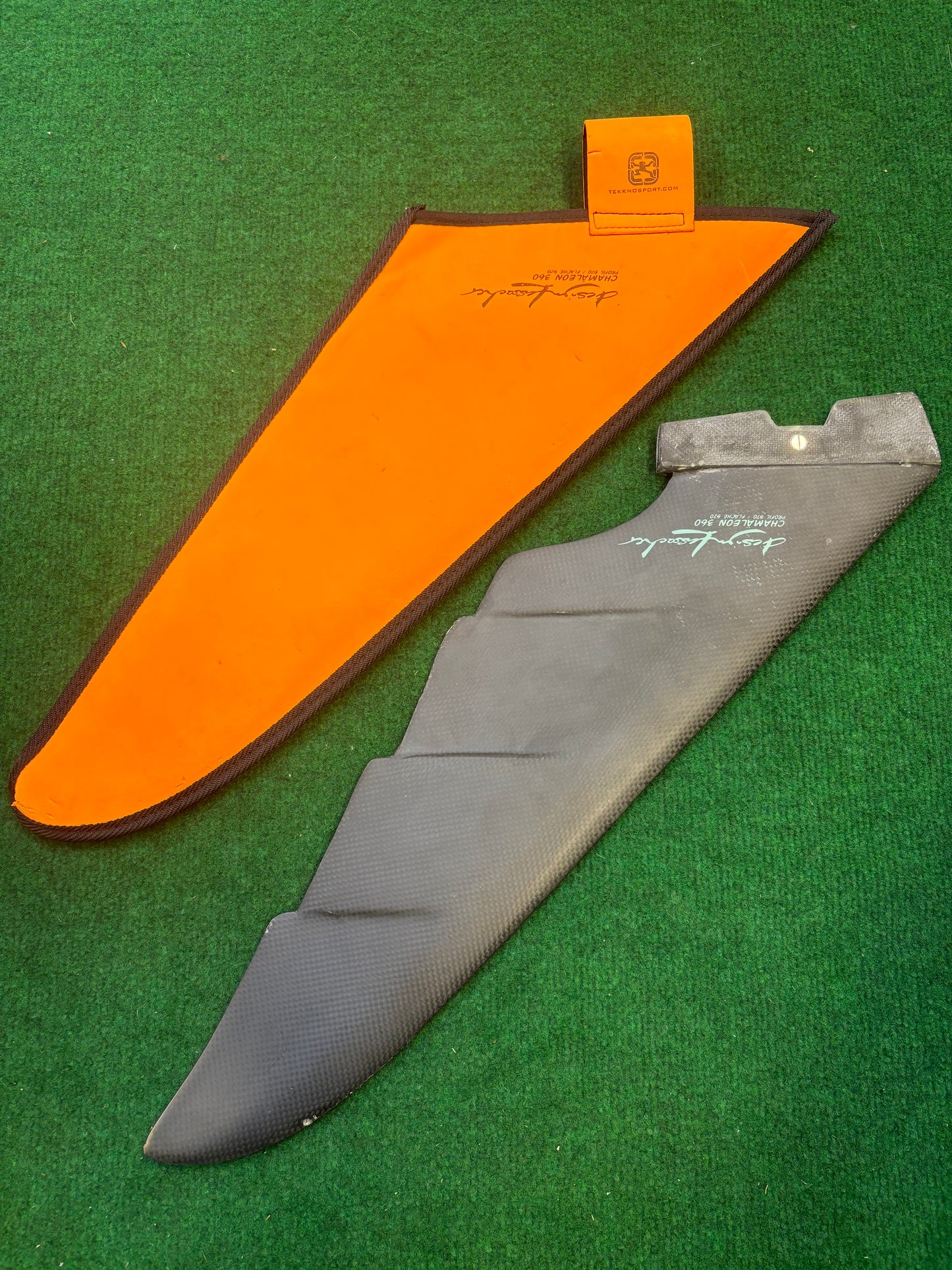 Lessacher Chameleon Carbon 36cm Powerbox (2X)