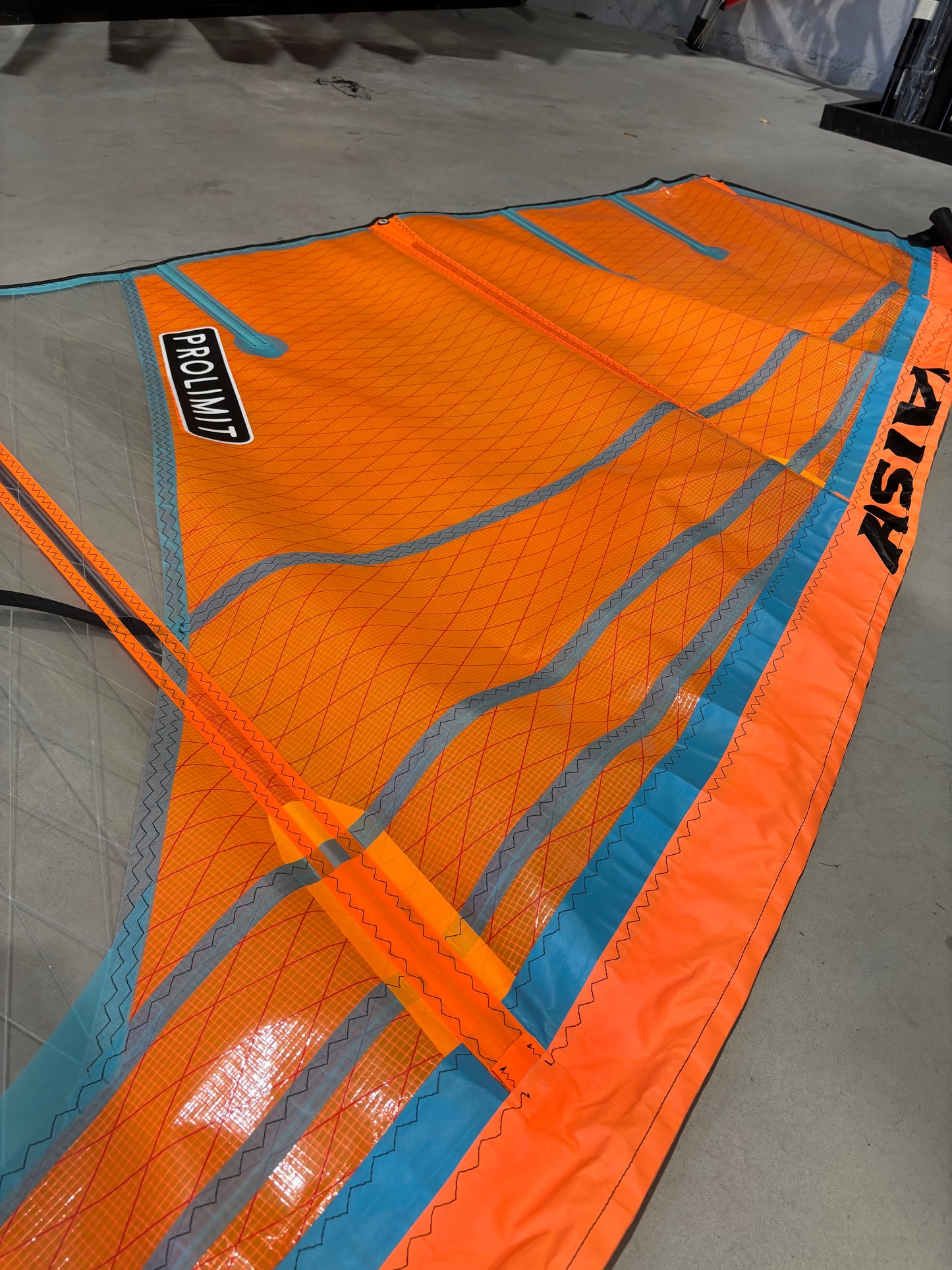 Complete set Naish Force 4 2025 / 3.5 - 4.0 - 4.5 - 5.0